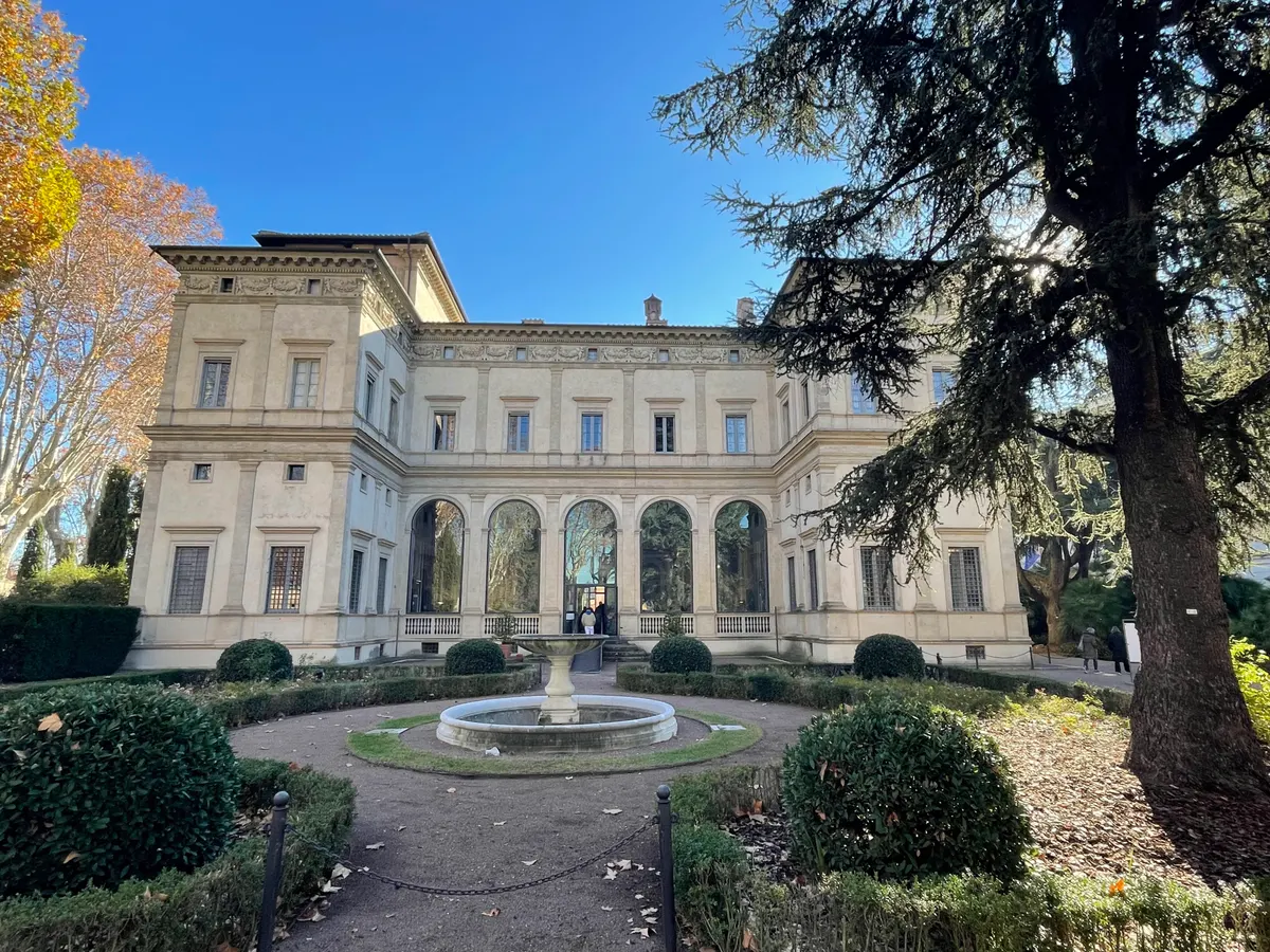 Villa Farnesina — culture guide Rome