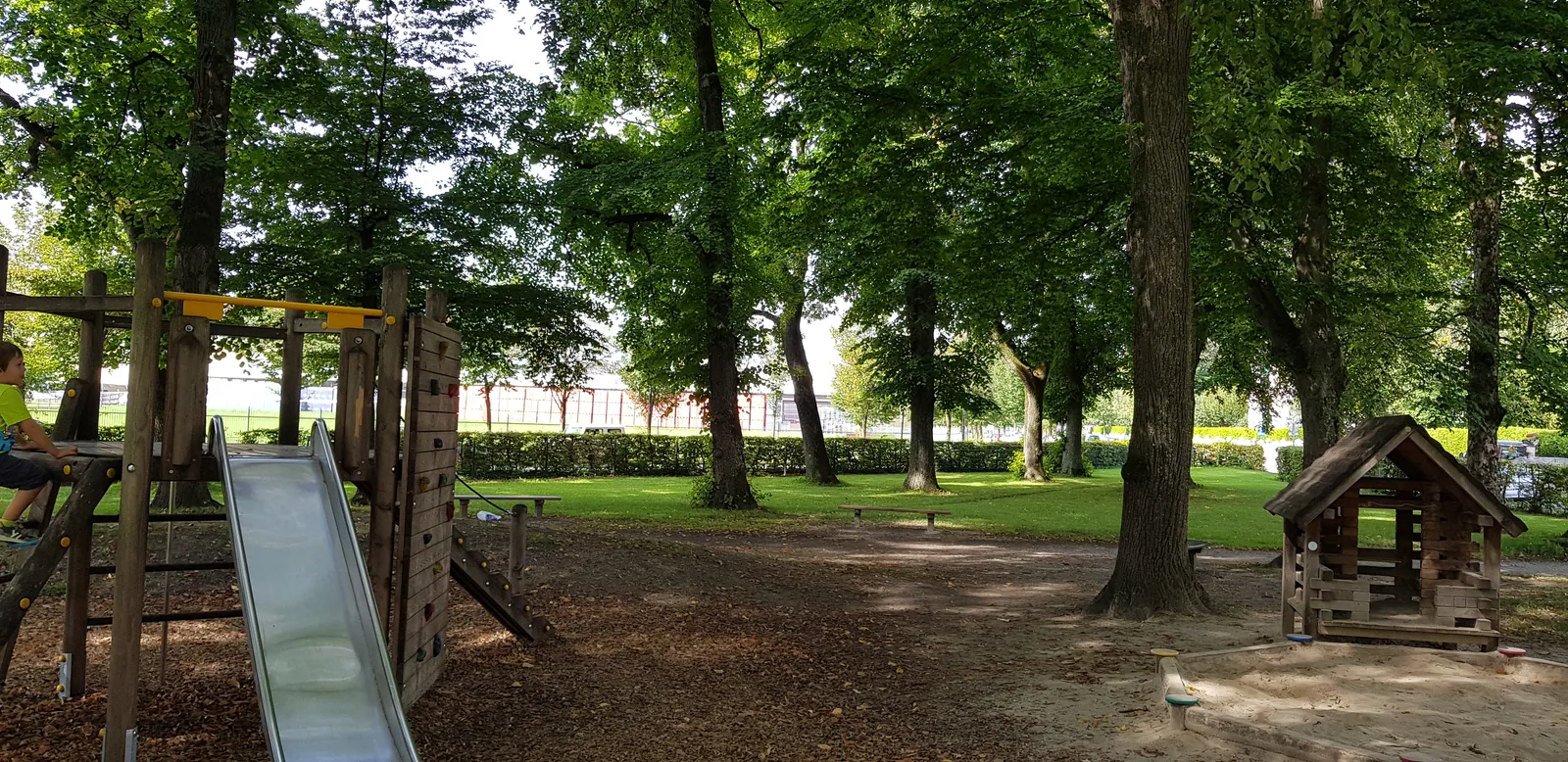 Details at Huemerpark Salzburg — travel photo