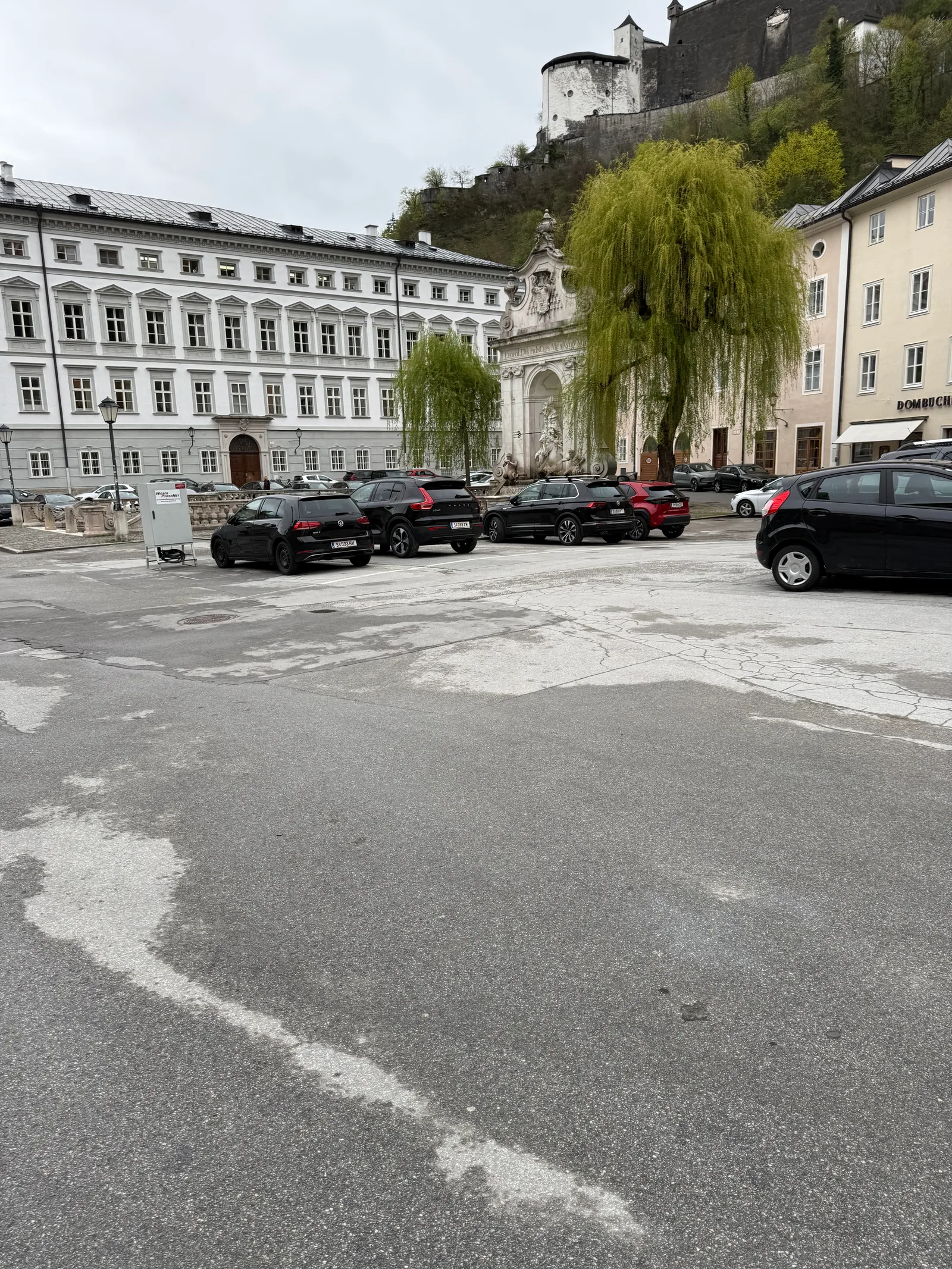 Atmosphere at Kapitelschwemme Salzburg — travel photo