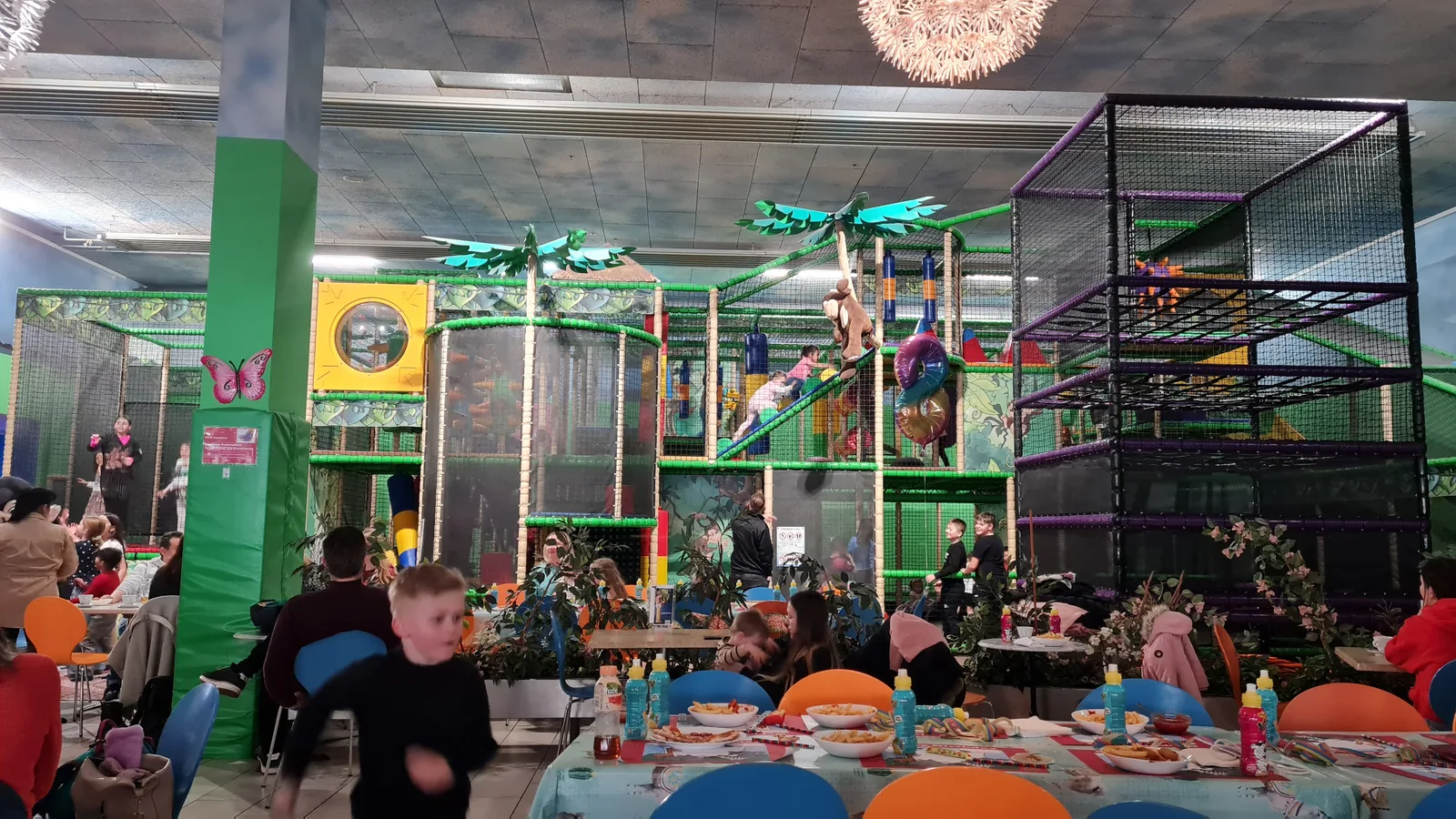 Details at Kinderland Salzburg — travel photo