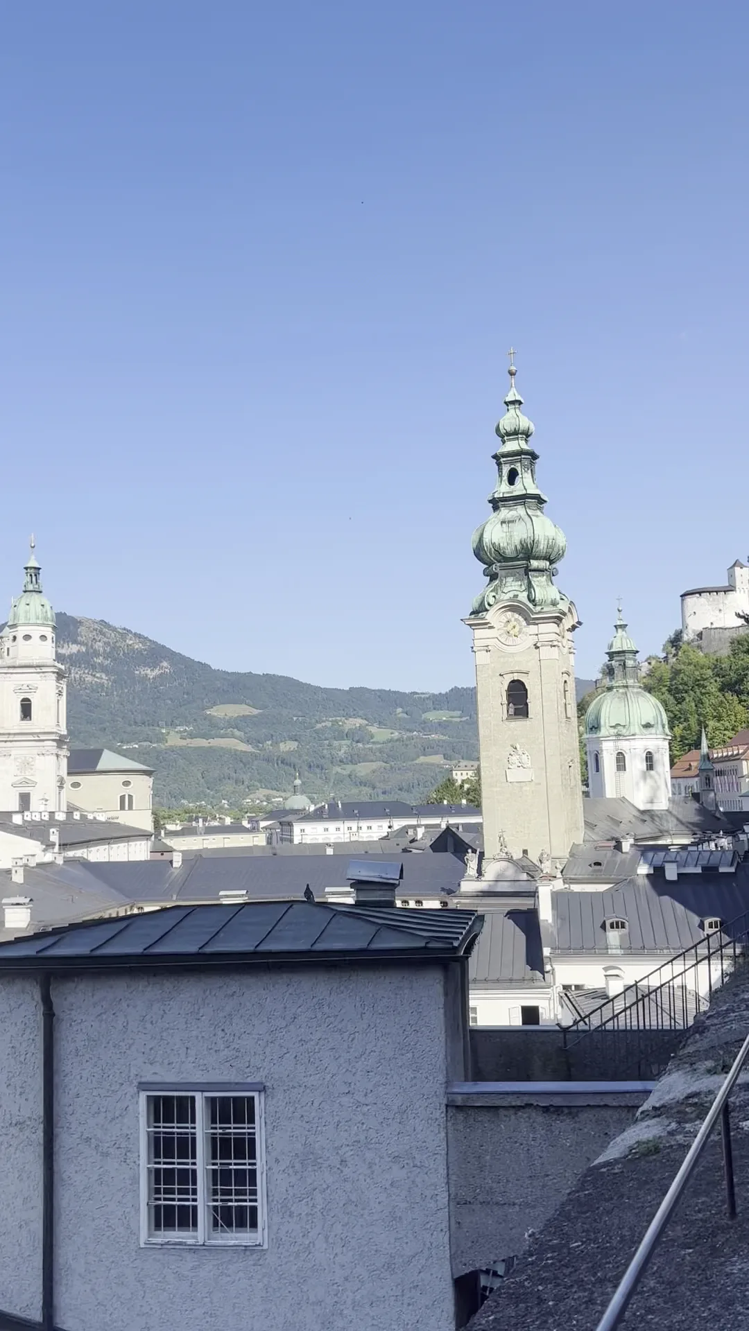 Main view at Panorama Altstadt yes Salzburg — travel photo