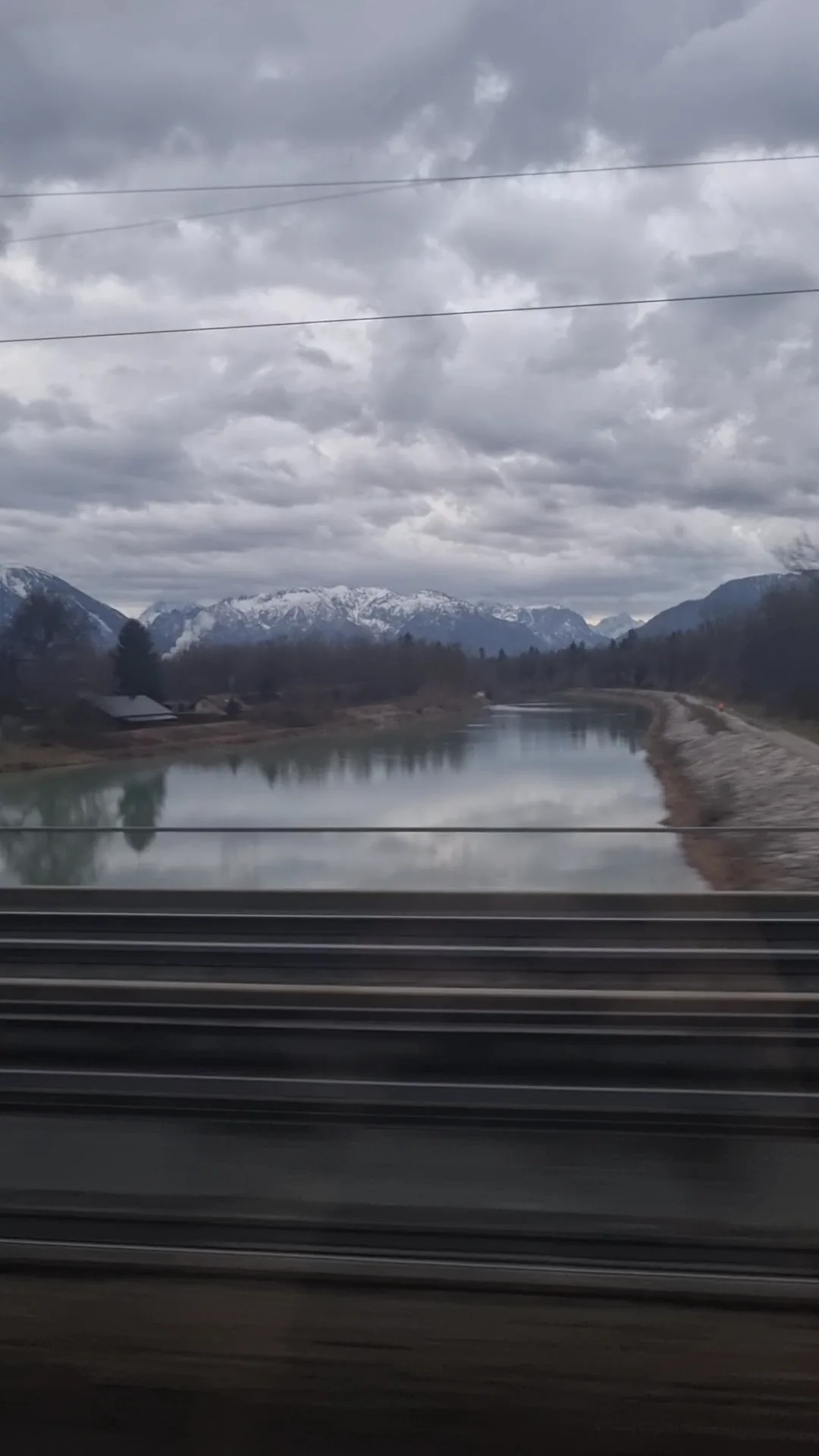 Details at Saalach Rail Bridge Salzburg — travel photo