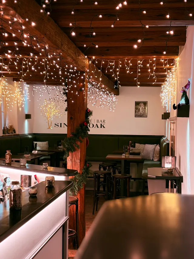 Single Oak Café | Bar
