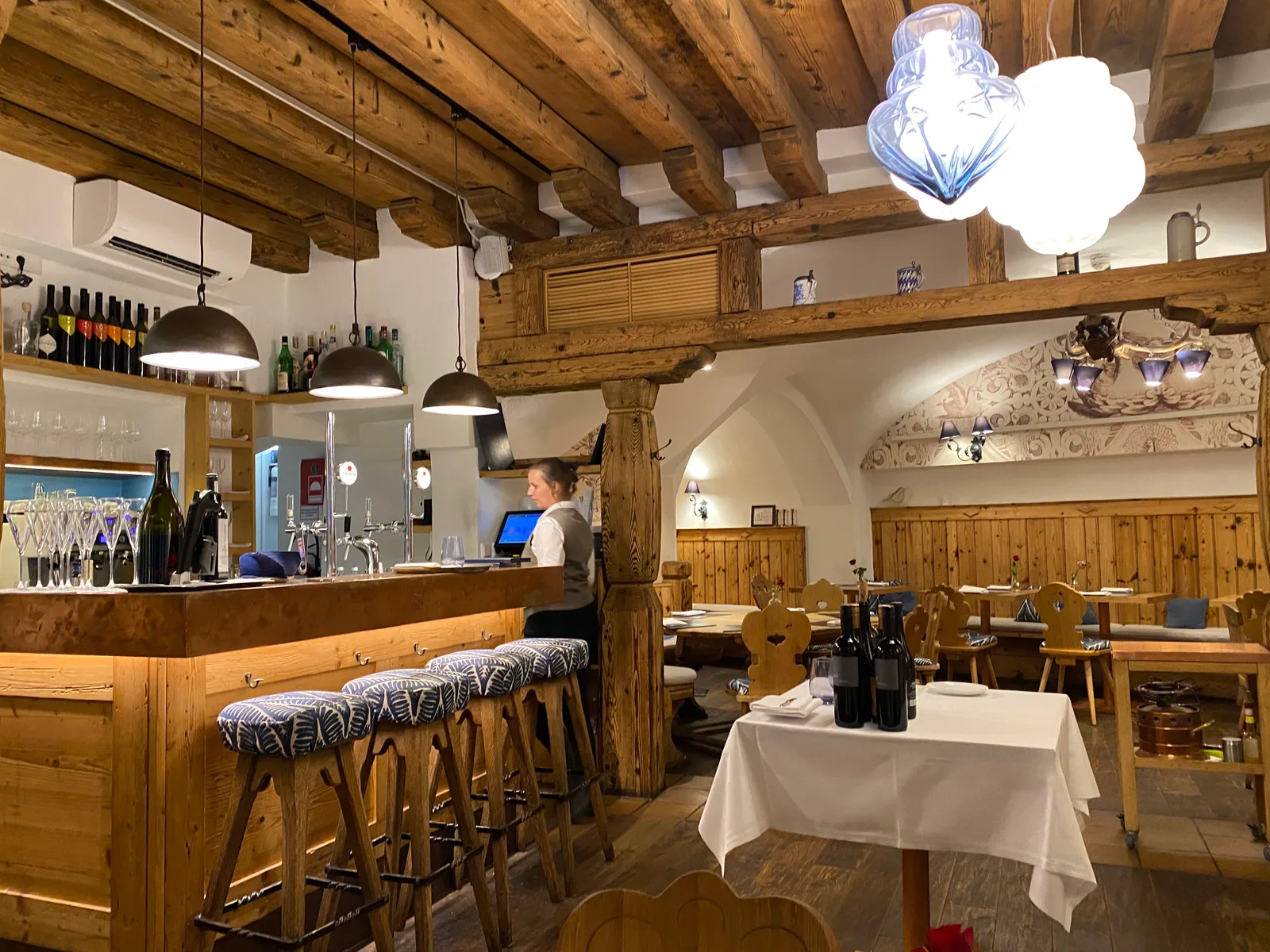 Main view at Speisekammer Goldgasse Salzburg — travel photo