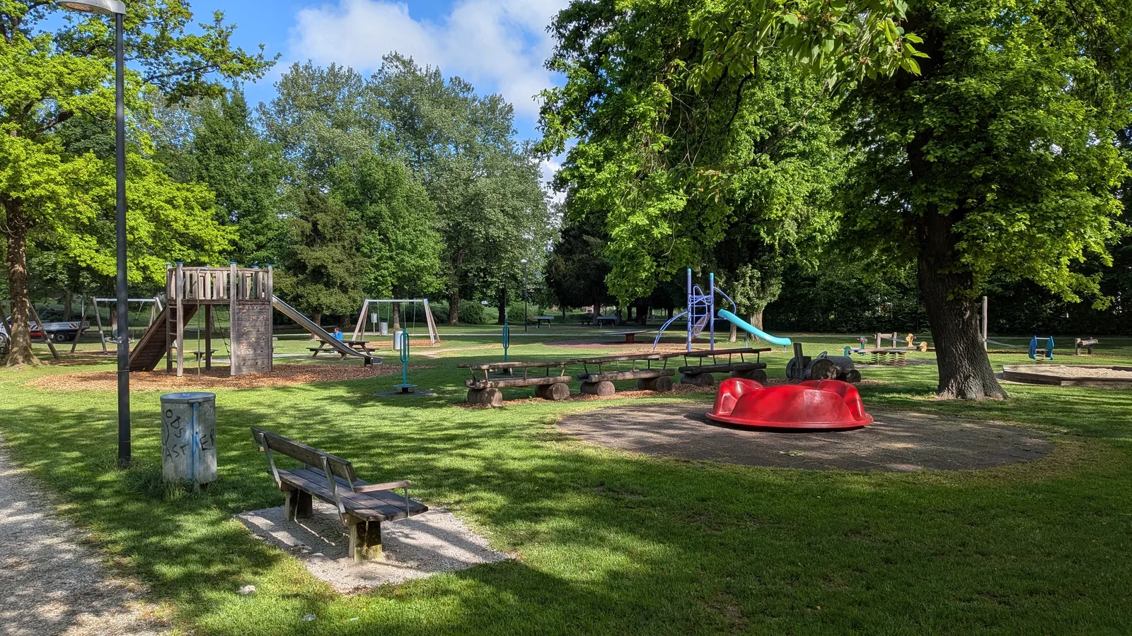 Atmosphere at Spielplatz Baron-Schwarz-Park Salzburg — travel photo