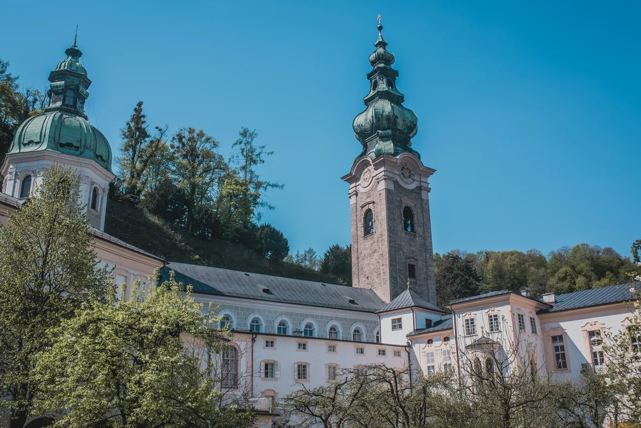 Salzburg culture — St. Peter's Abbey