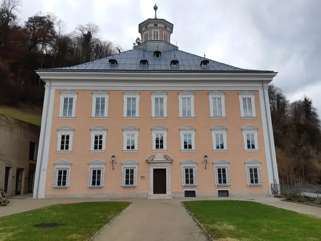 Stefan Zweig Centre — Museum in Salzburg