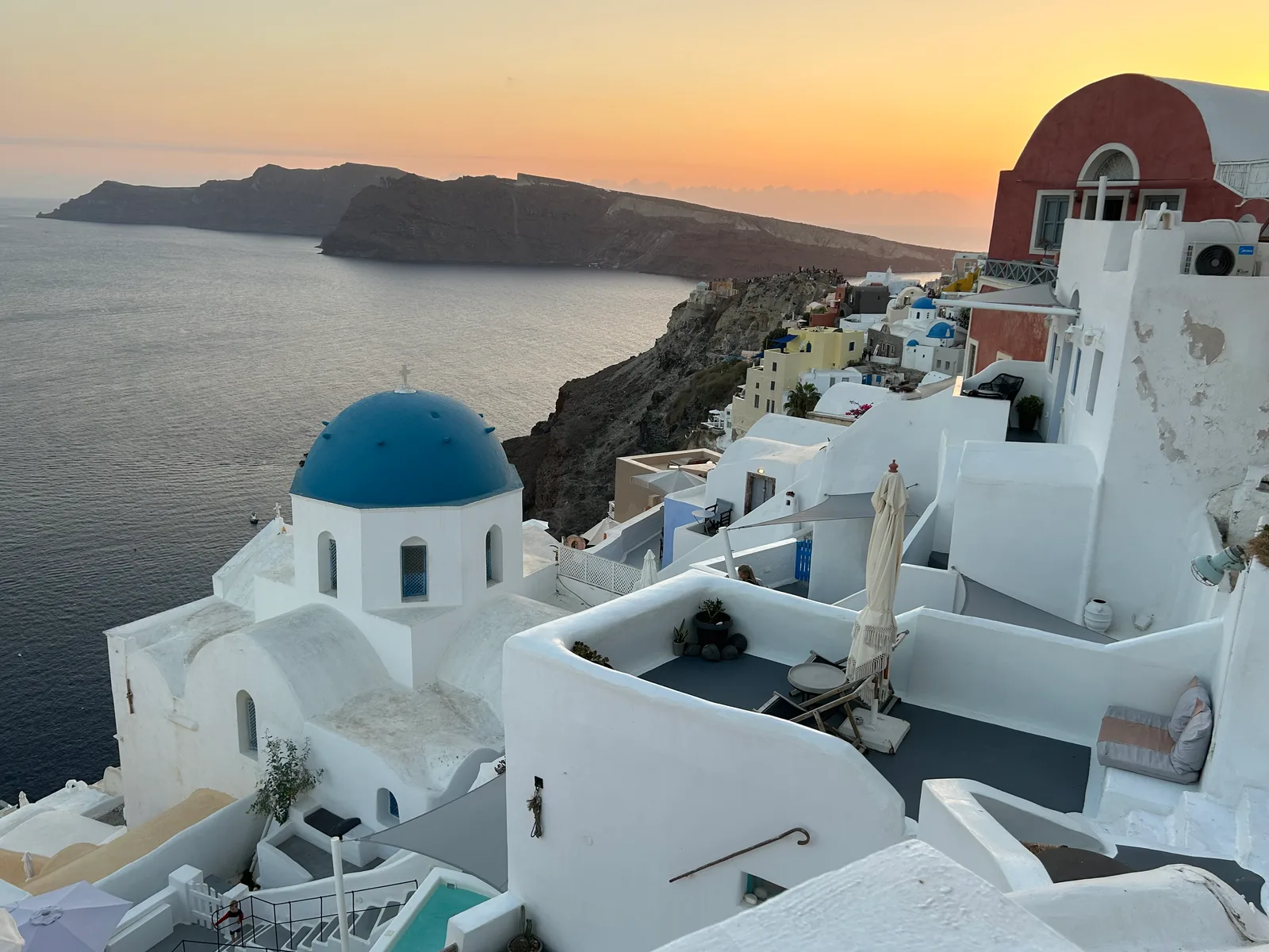 Atmosphere at 3 Domes Viewpoint Santorini — travel photo