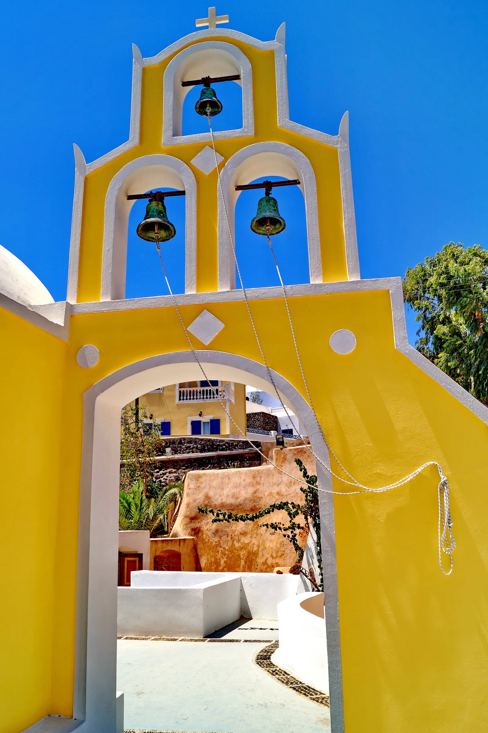 Atmosphere at "Emmanuel A. Lignos" Santorini Folklore Museum Santorini — travel photo