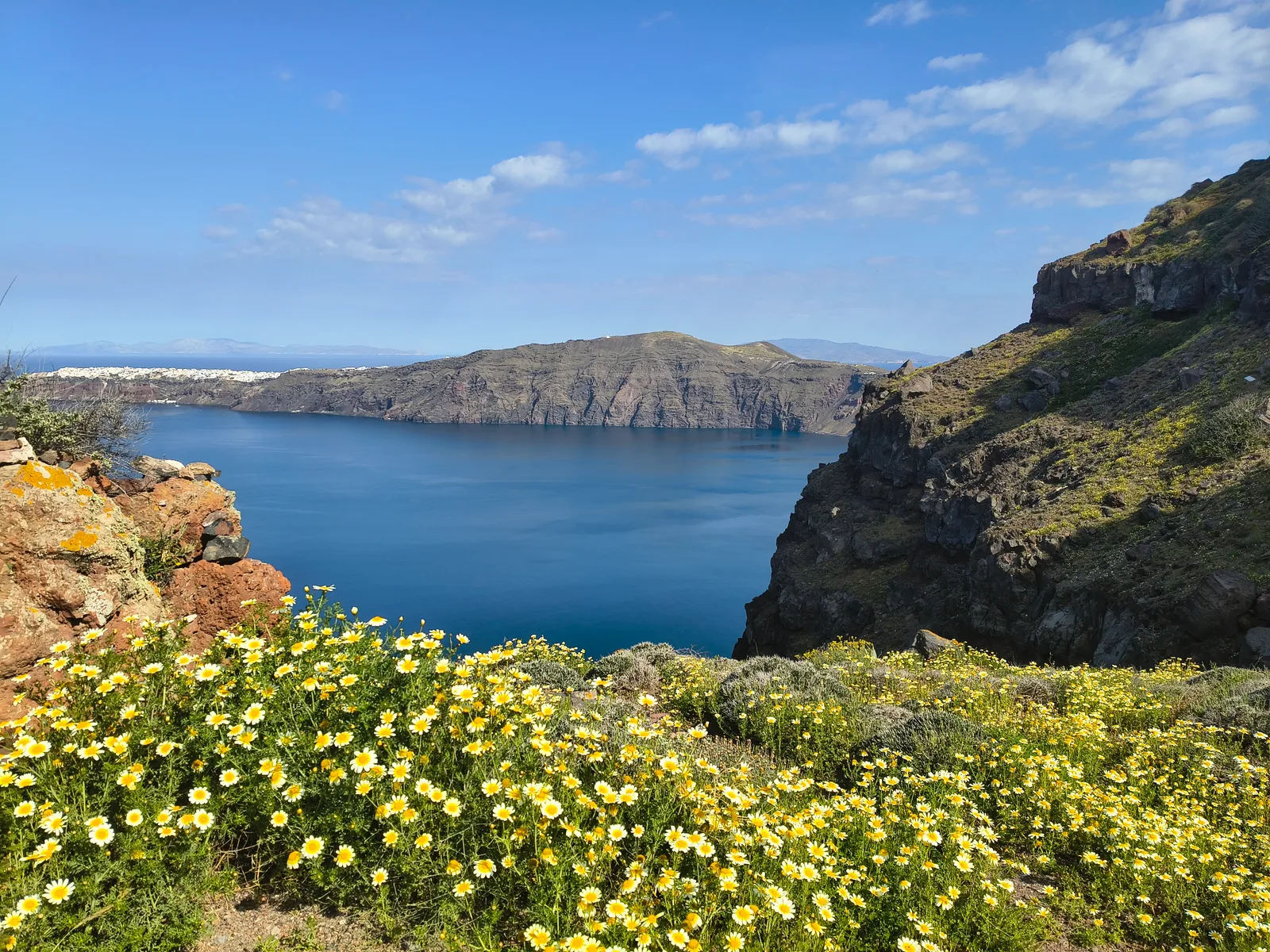Atmosphere at Holy Church of Panagia Theoskepasti Santorini — travel photo