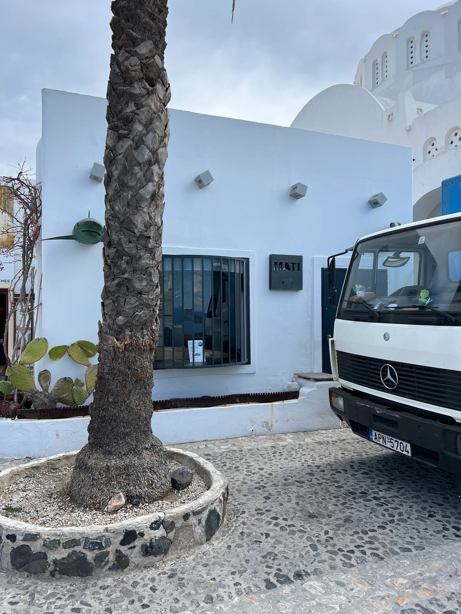 Details at MATI Art Gallery Fira Santorini — travel photo