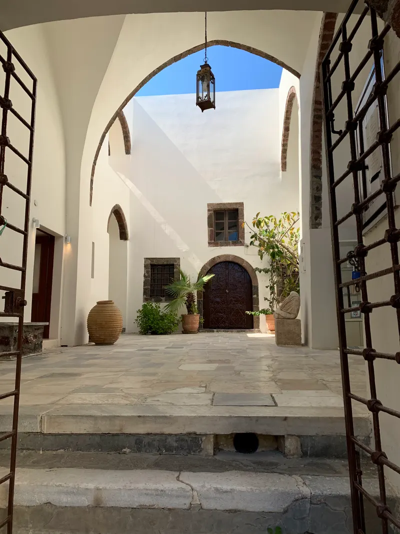 Megaro Gizi — Museum in Santorini