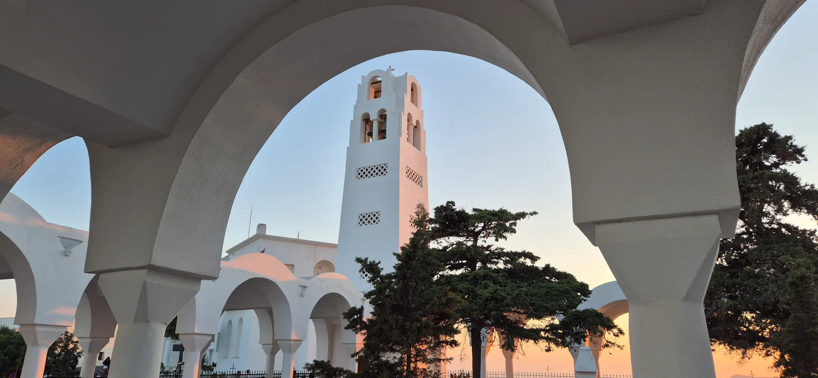 Main view at Metropolitan Church of the Presentation of the Lord Santorini — travel photo