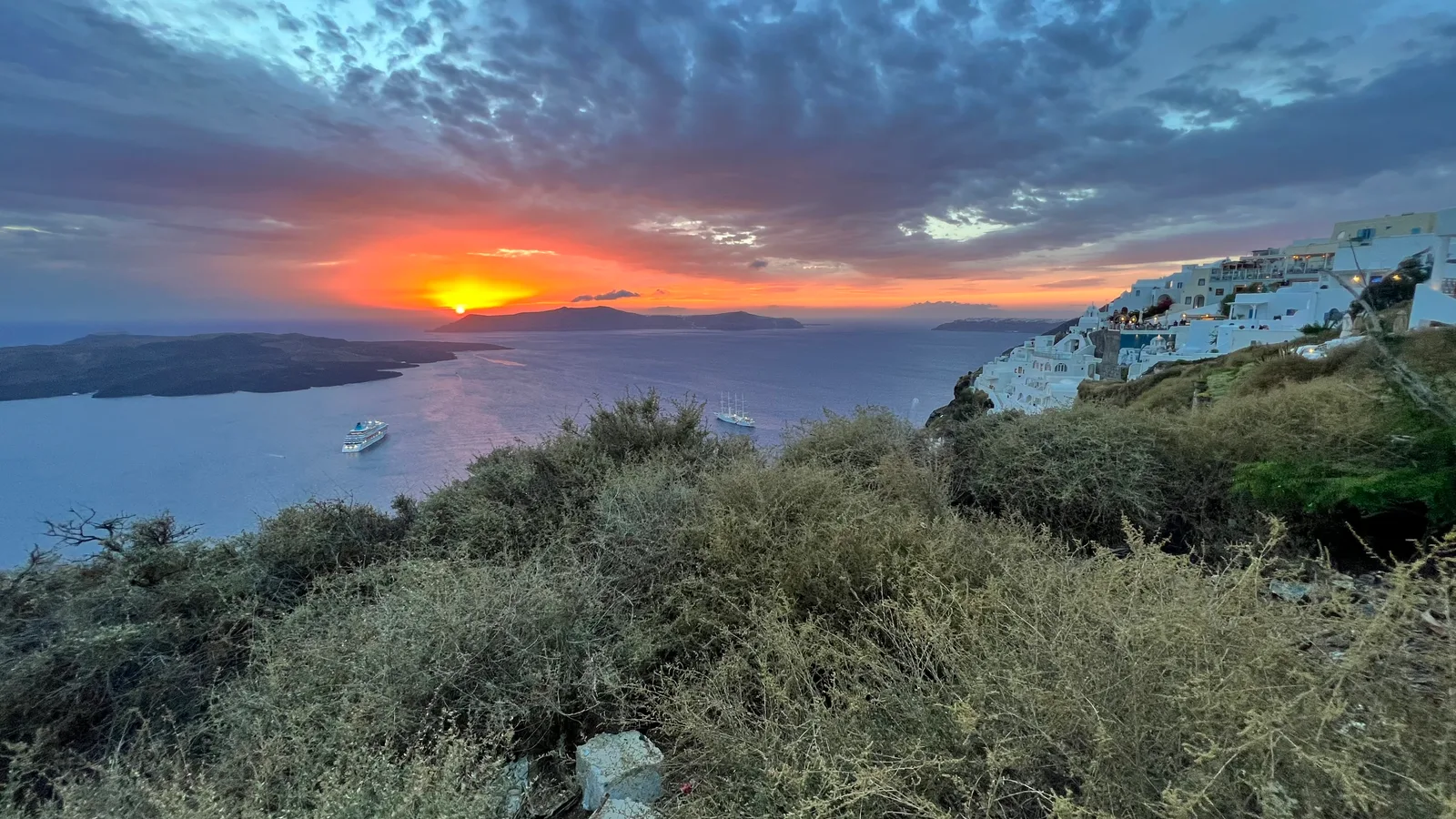 Main view at Park Santorini — travel photo