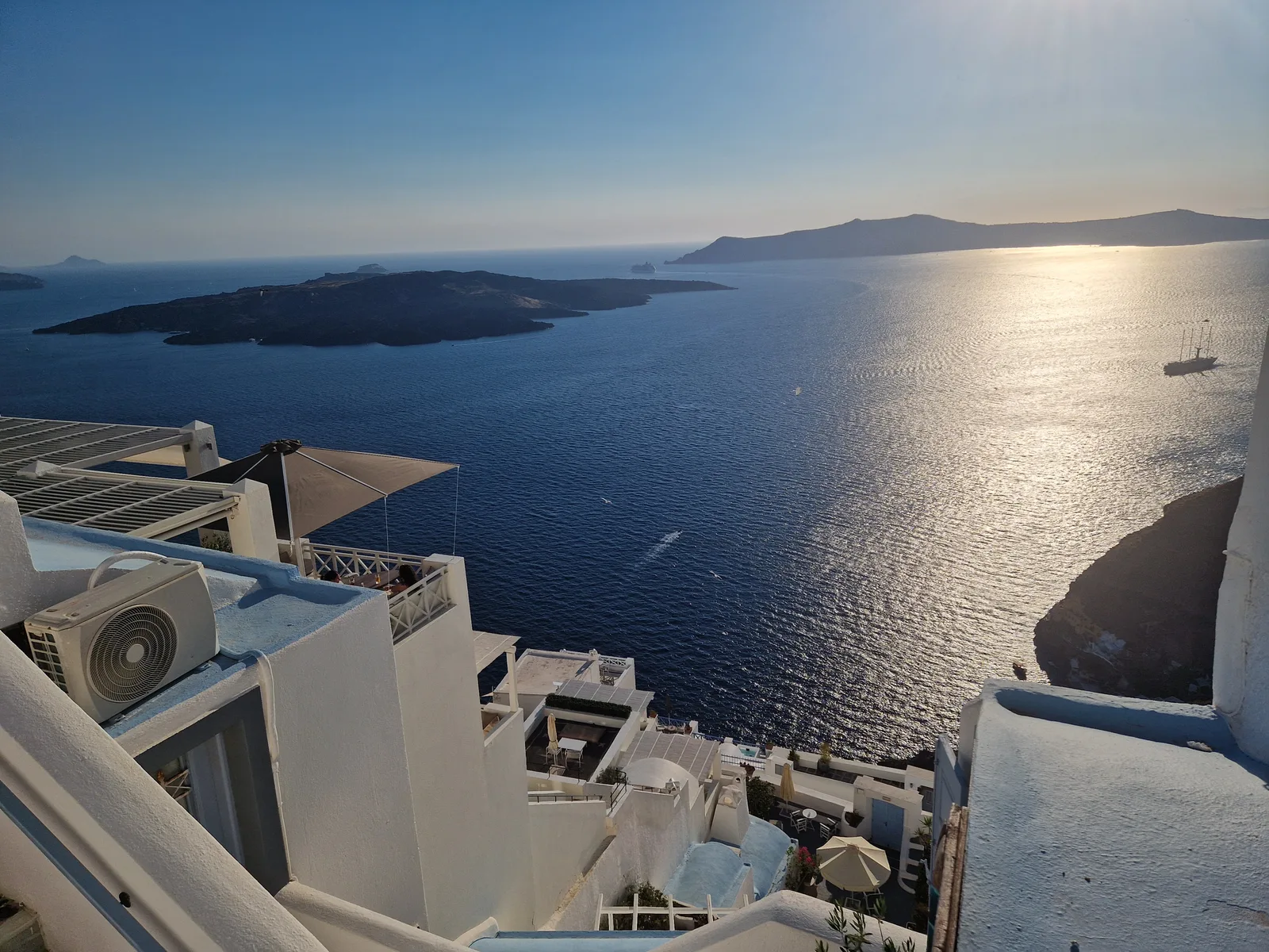 Main view at Santorini caldera Santorini — travel photo