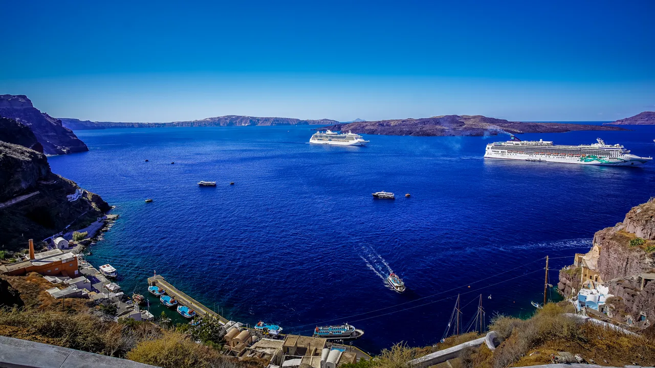 Santorini Old Harbour Trail