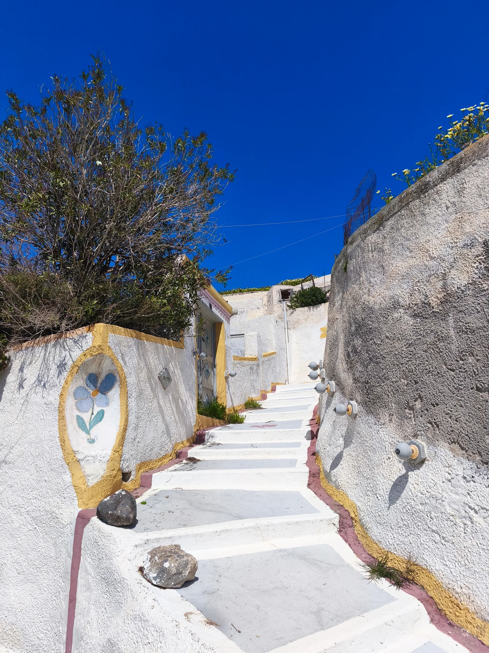 Interior at Venetian Castle of Emporio Santorini — travel photo