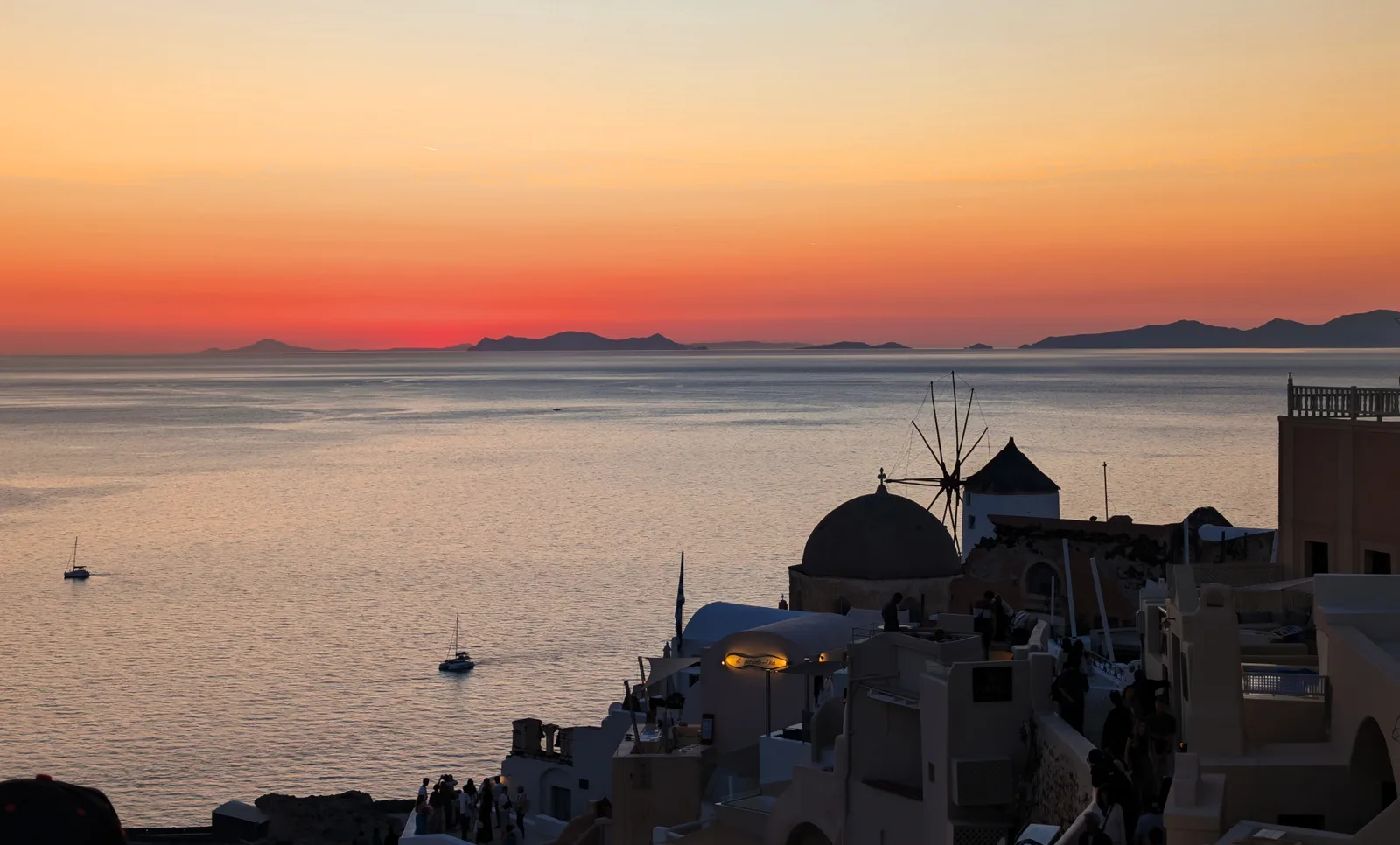 Details at Windmills of Oía Santorini — travel photo