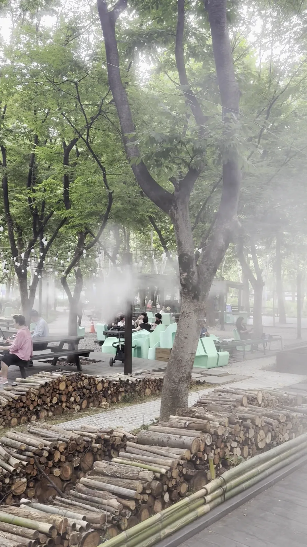 Atmosphere at Boramae Park Seoul — travel photo