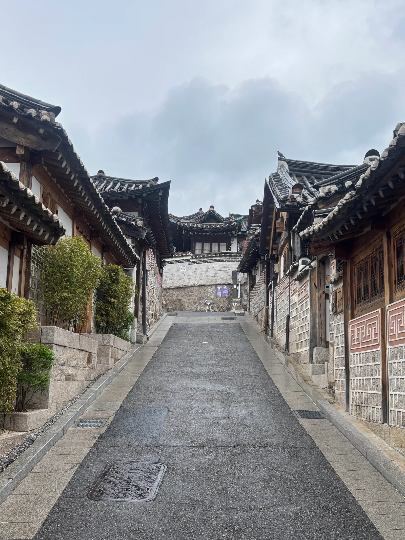 Details at Bukchon Hanok Village Seoul — travel photo