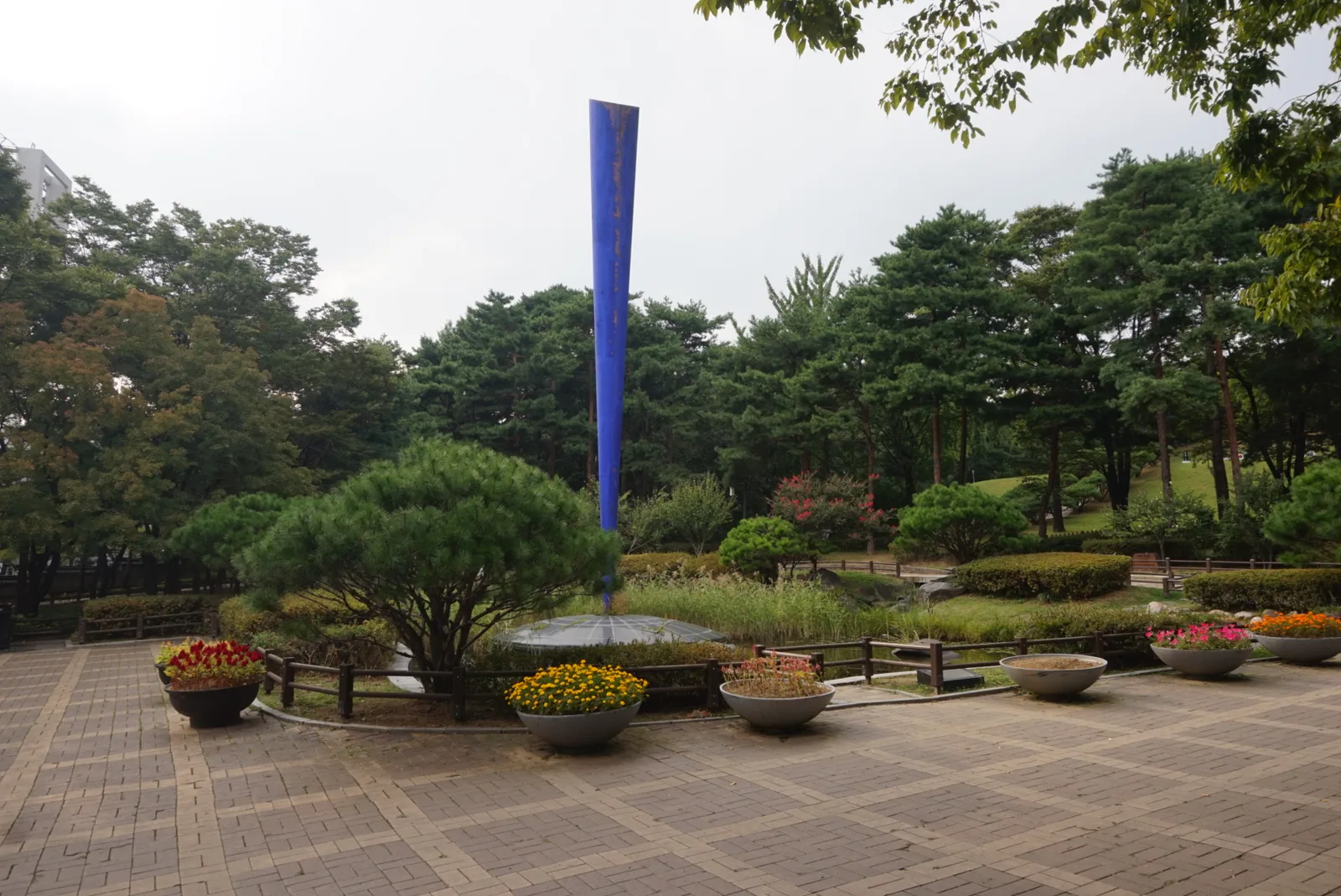 Main view at Hyochang Park Seoul — travel photo