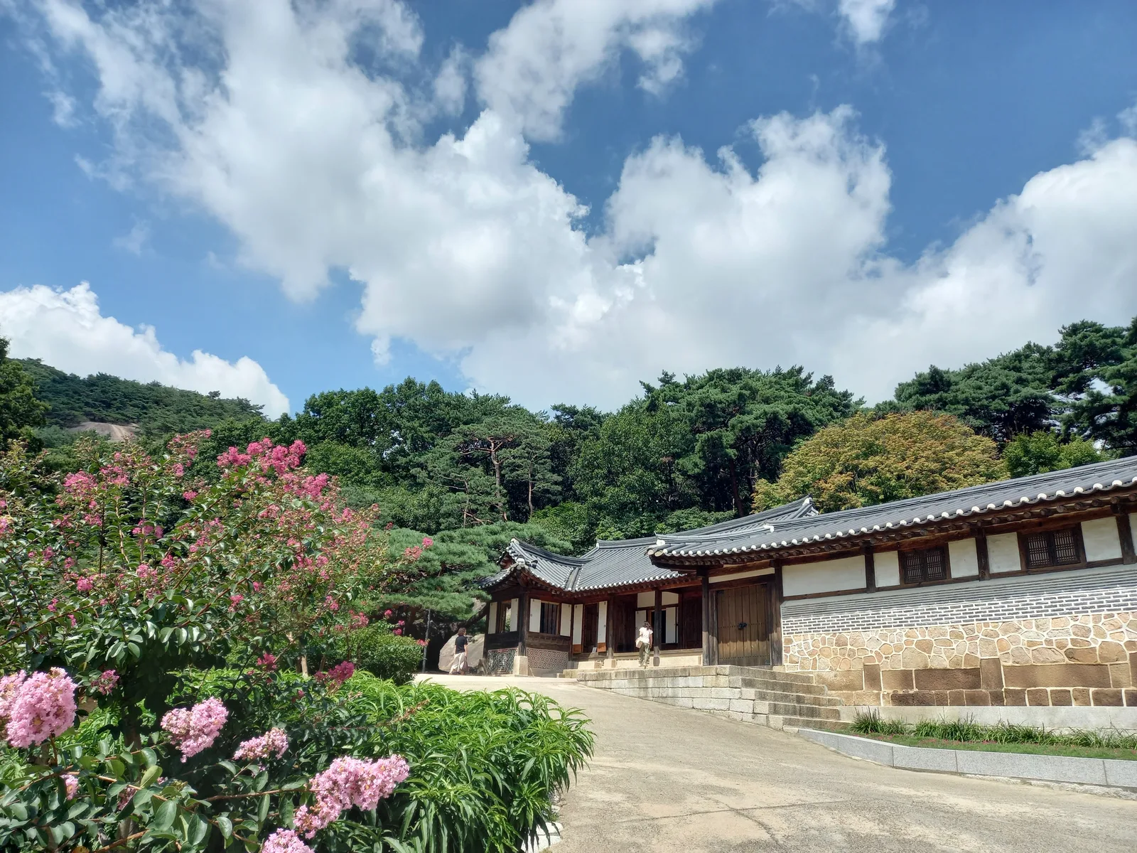 Main view at Seokpajeong Seoul Art Museum Seoul — travel photo