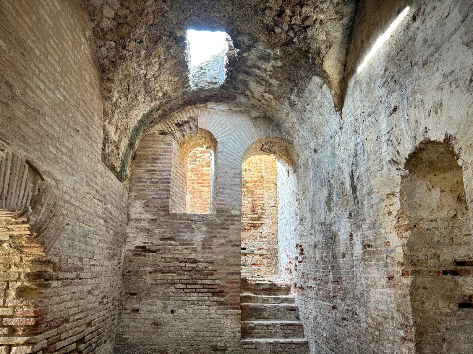 Main view at Amphitheatre of Italica Seville — travel photo
