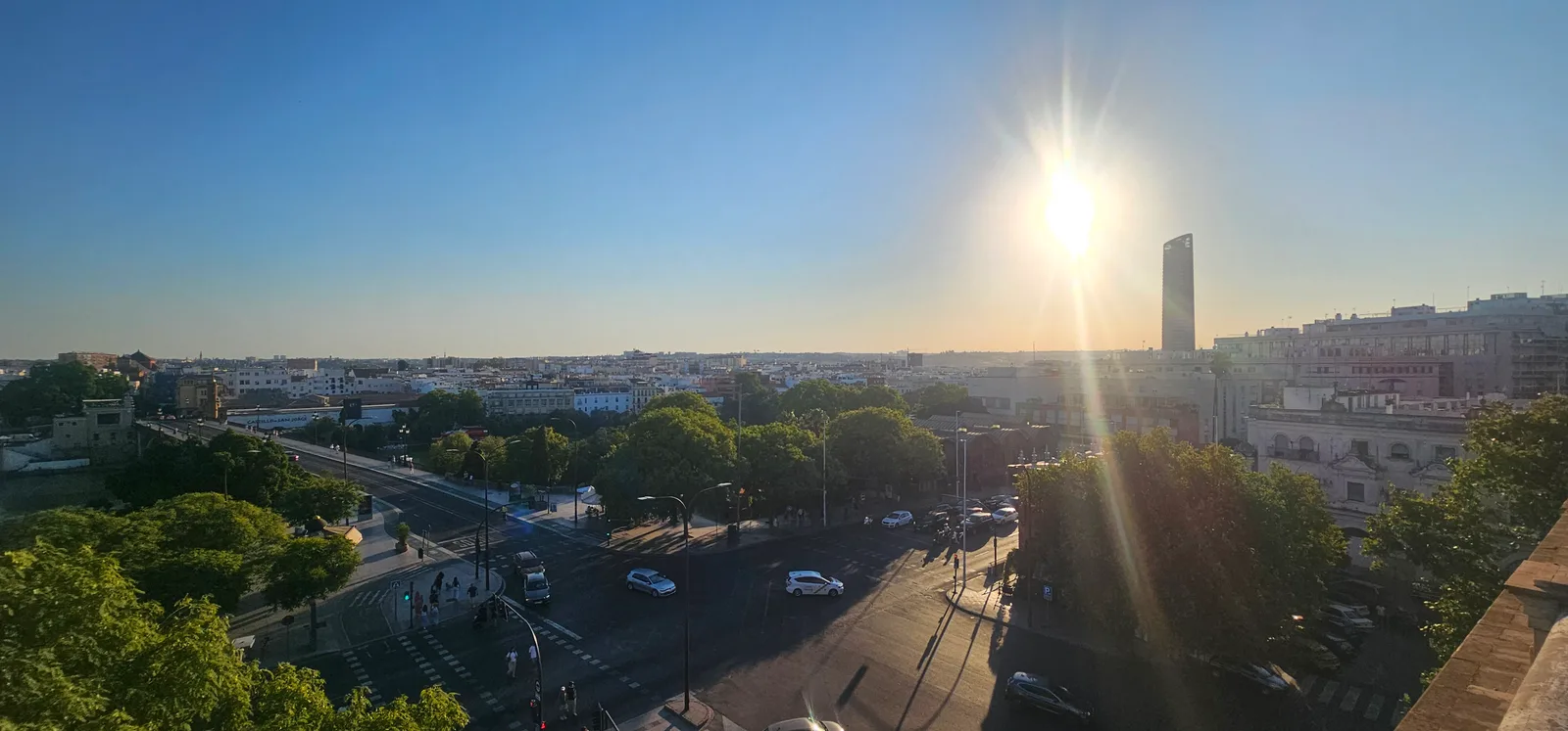 Atmosphere at Ático Sevilla | Terrace & Rooftop Bar Seville — travel photo