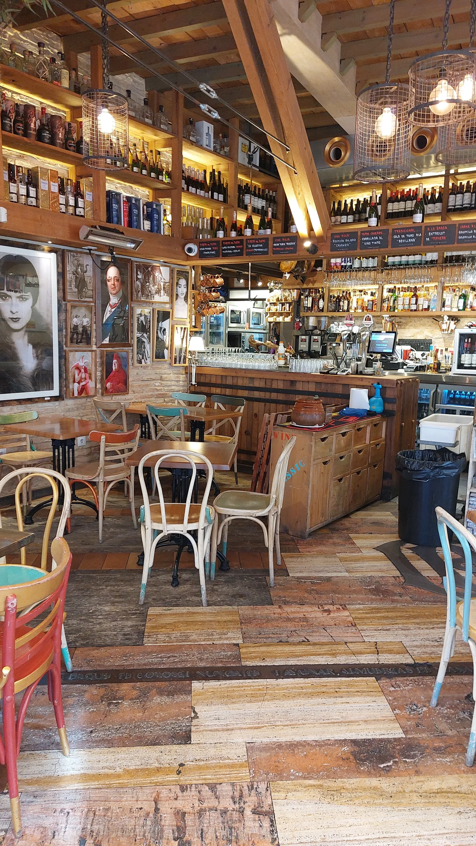 Main view at Bar Alfalfa Seville — travel photo