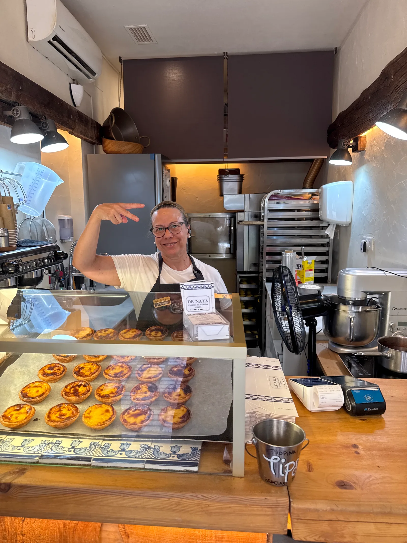 Atmosphere at De Nata (Maestranza) - Fábrica de Pastéis de Nata Seville — travel photo