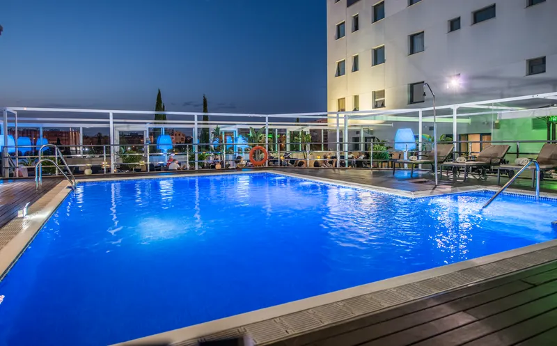 Hotel Sevilla Center