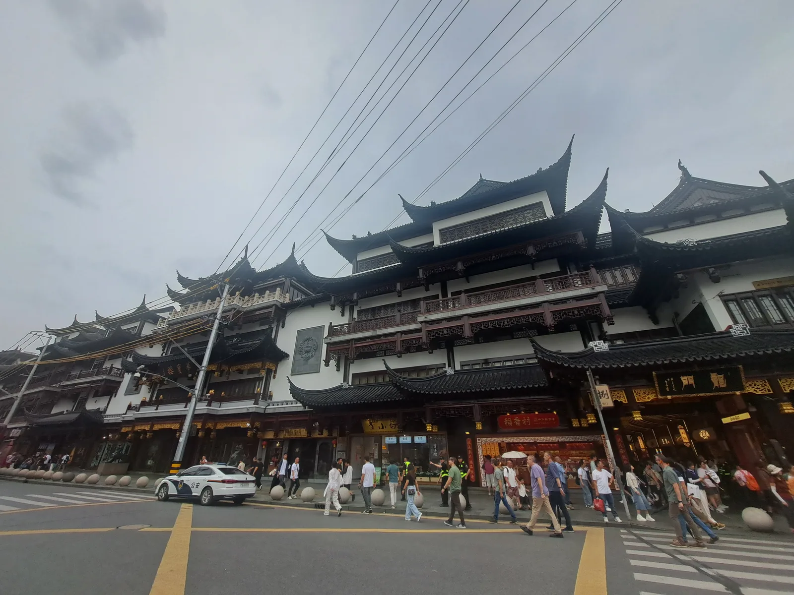 Interior at Dajing Ge Pavilion Shanghai — travel photo