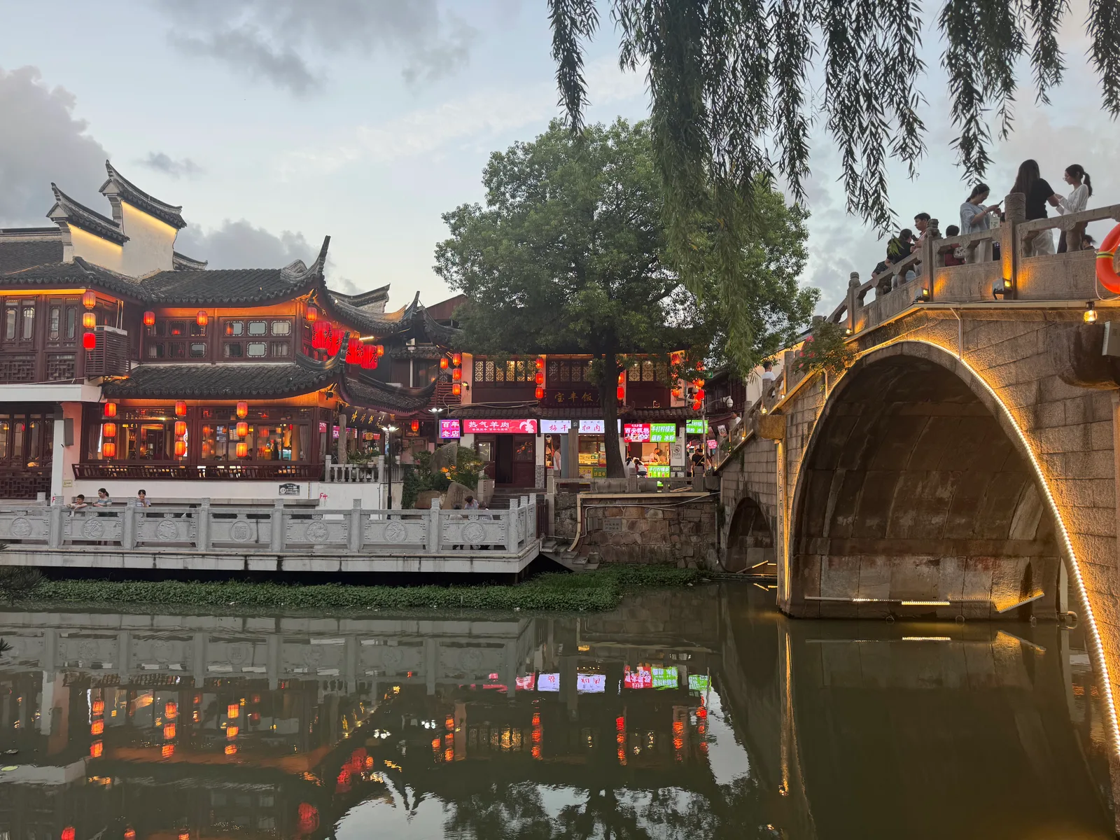 Atmosphere at Qibao Ancient Town Shanghai — travel photo