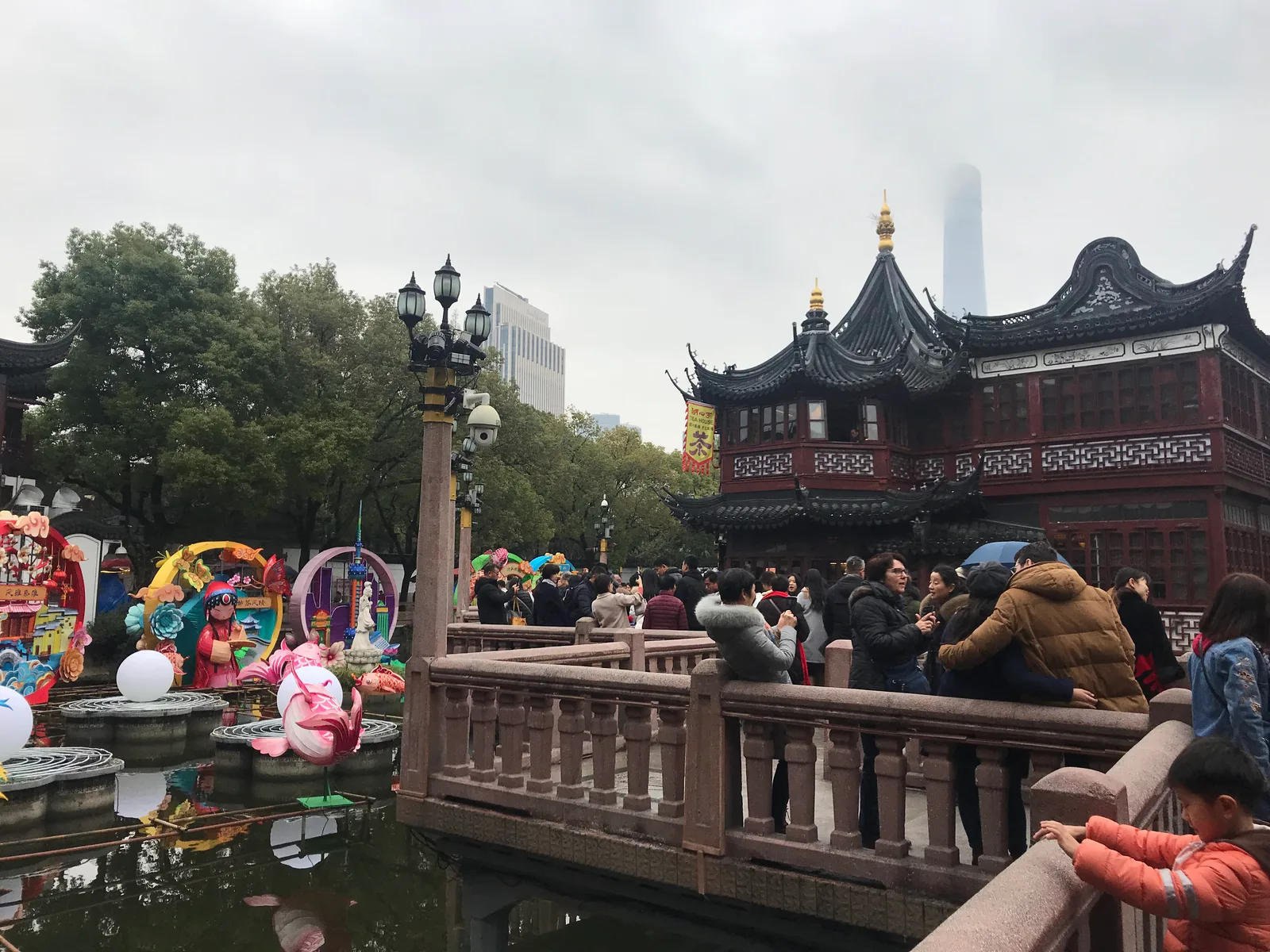 Details at Yixiulou Shanghai — travel photo