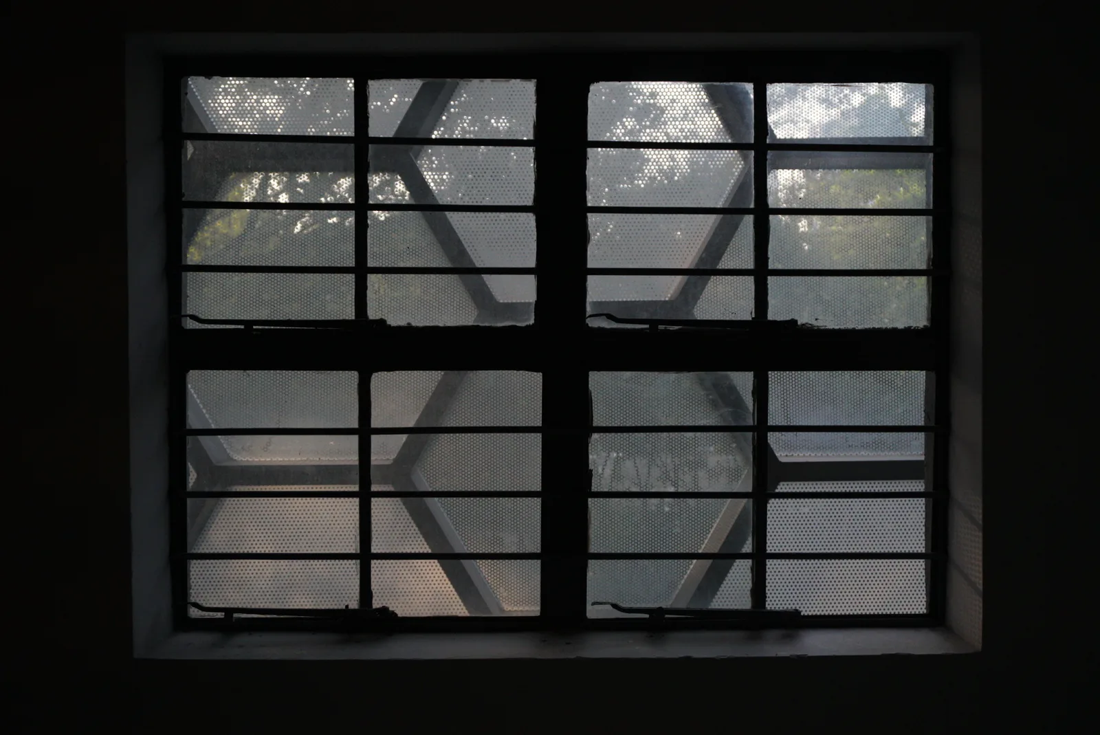 Details at Hua Art Museum Shenzhen — travel photo