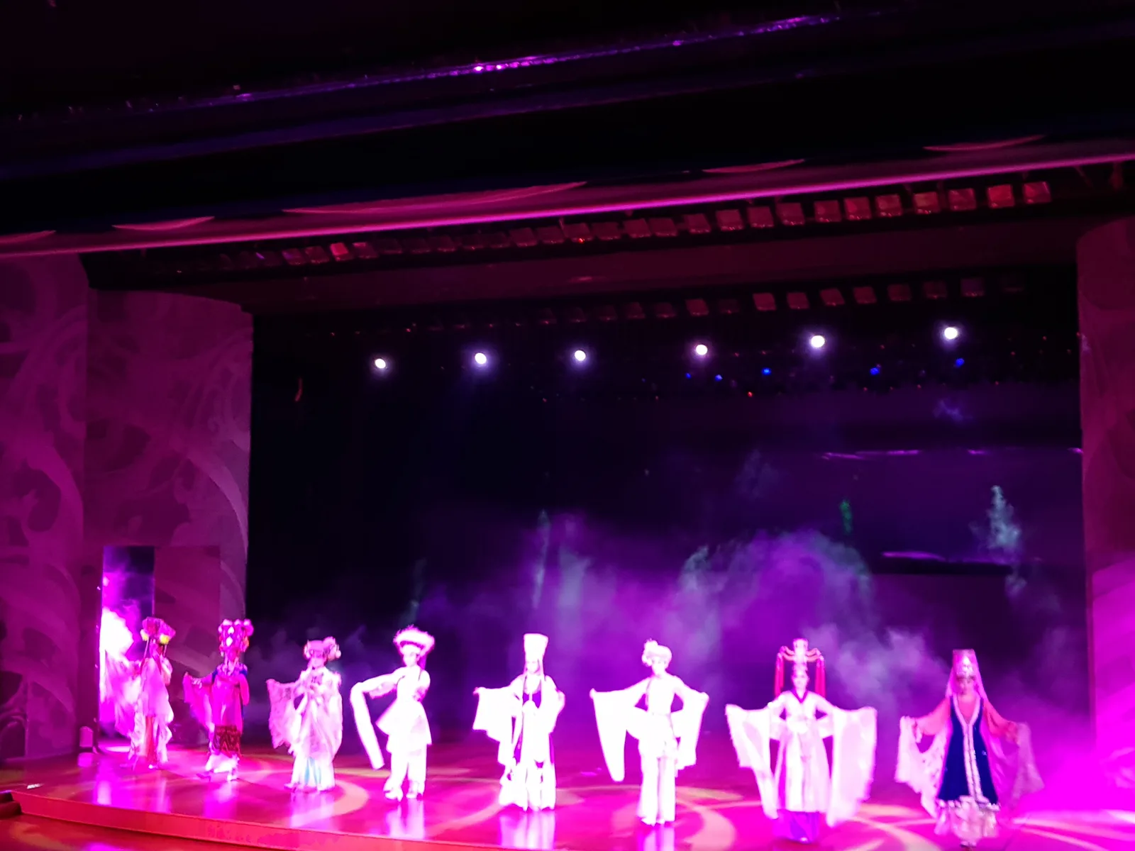 Main view at Mexico Jushi Touxiang Shenzhen — travel photo