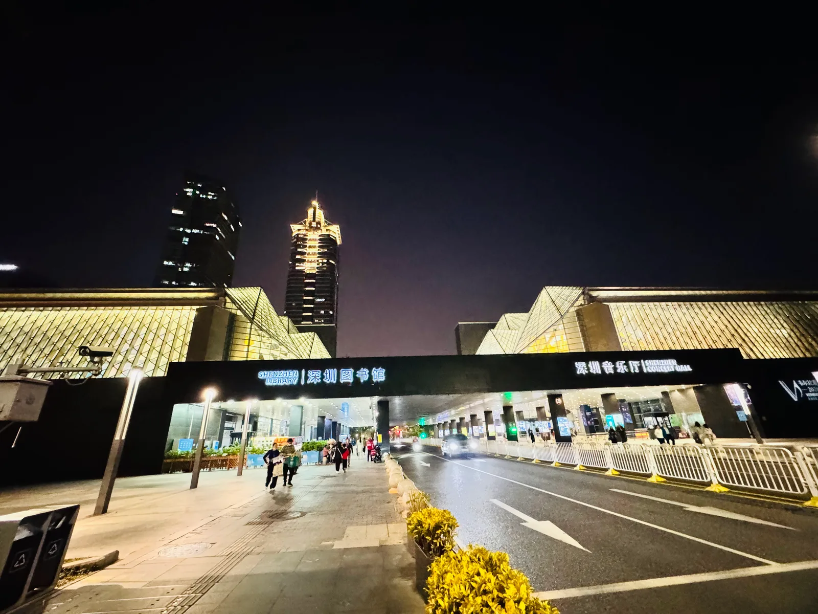 Interior at Shenzhen Cultural Center Shenzhen — travel photo