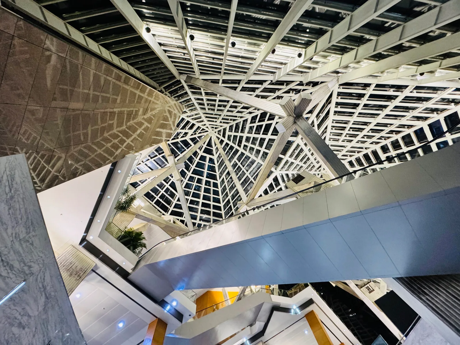 Atmosphere at Shenzhen Cultural Center Shenzhen — travel photo