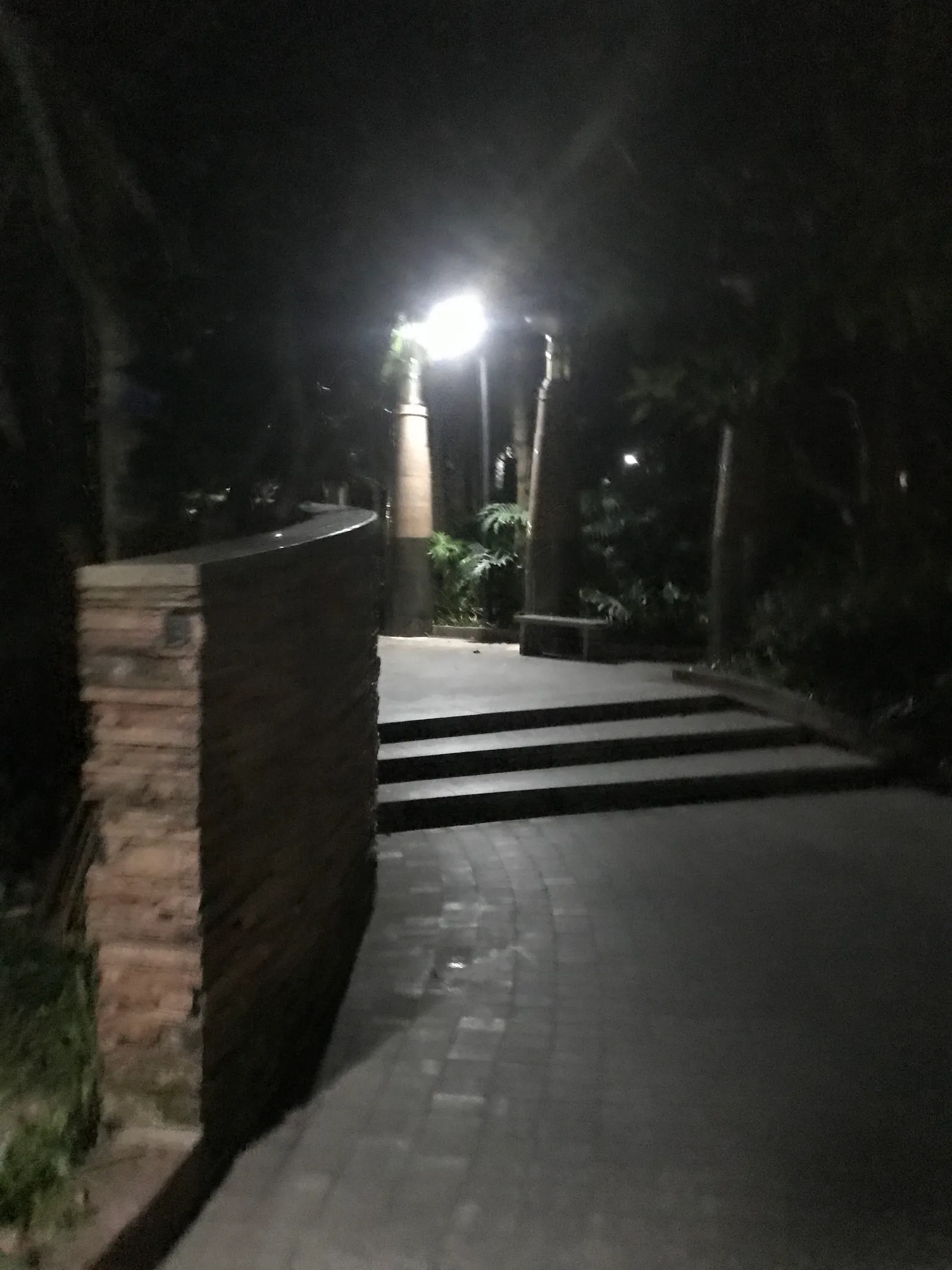 Interior at Shixia North 7th Street Park Shenzhen — travel photo