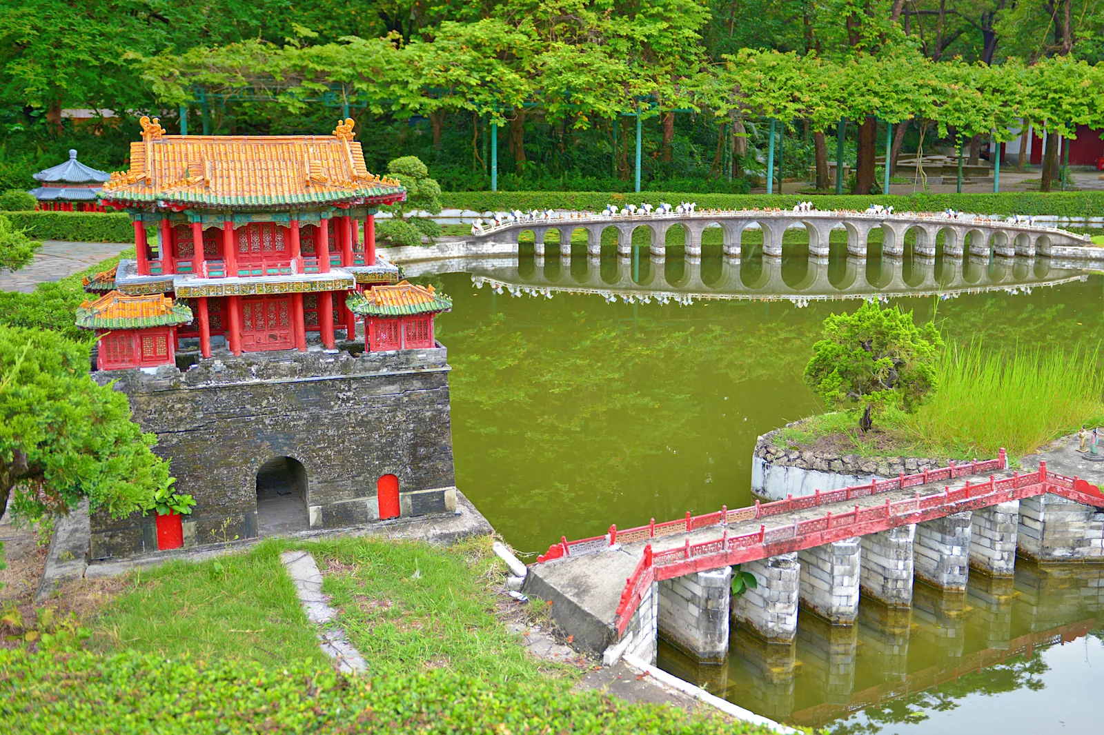 Main view at Splendid China Folk Village Shenzhen — travel photo