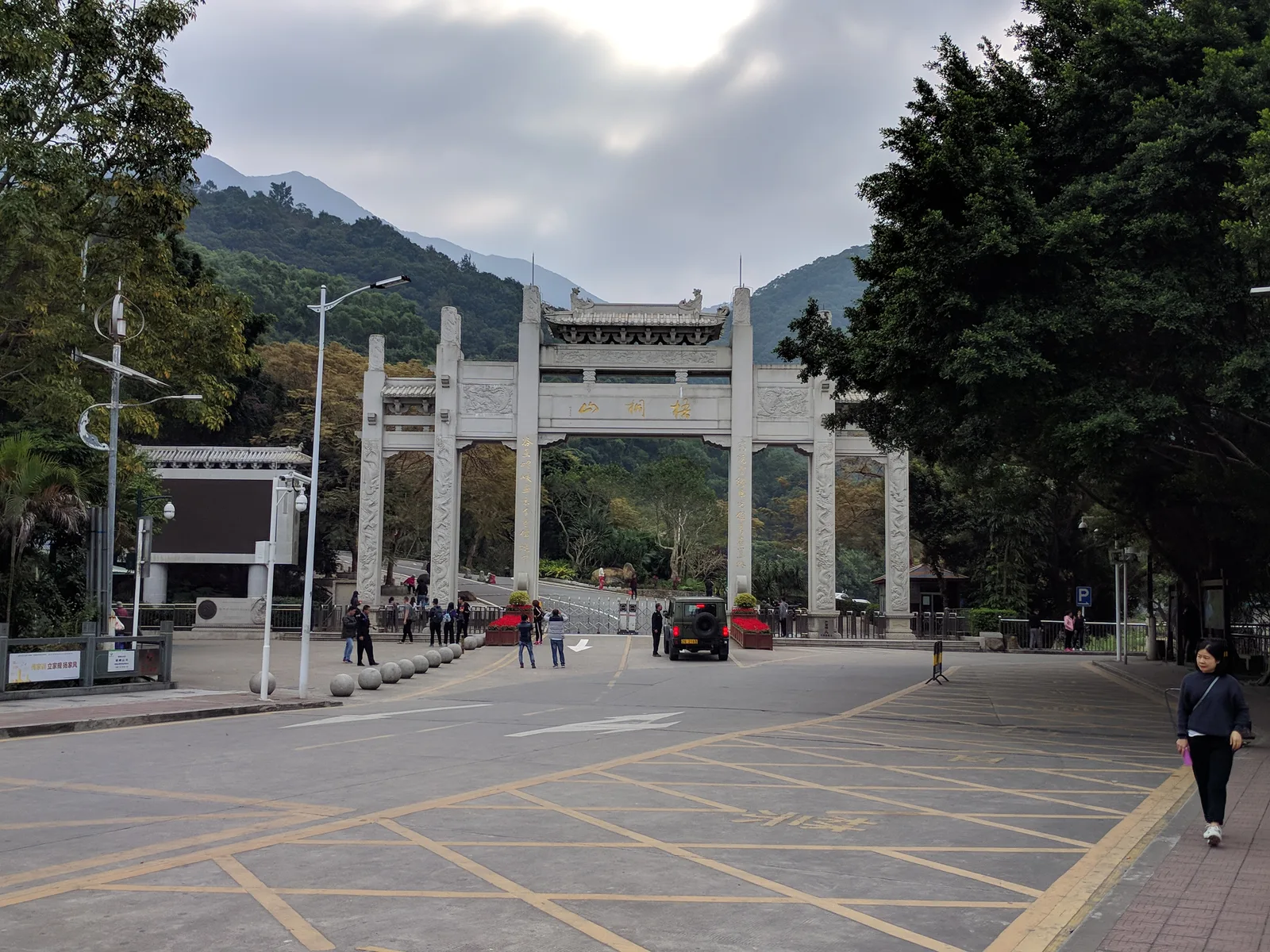 Main view at Wutong Mountain （Northwest Gate） Shenzhen — travel photo
