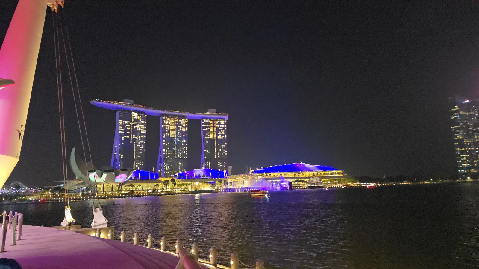 Esplanade - Theatres on the Bay, Singapore