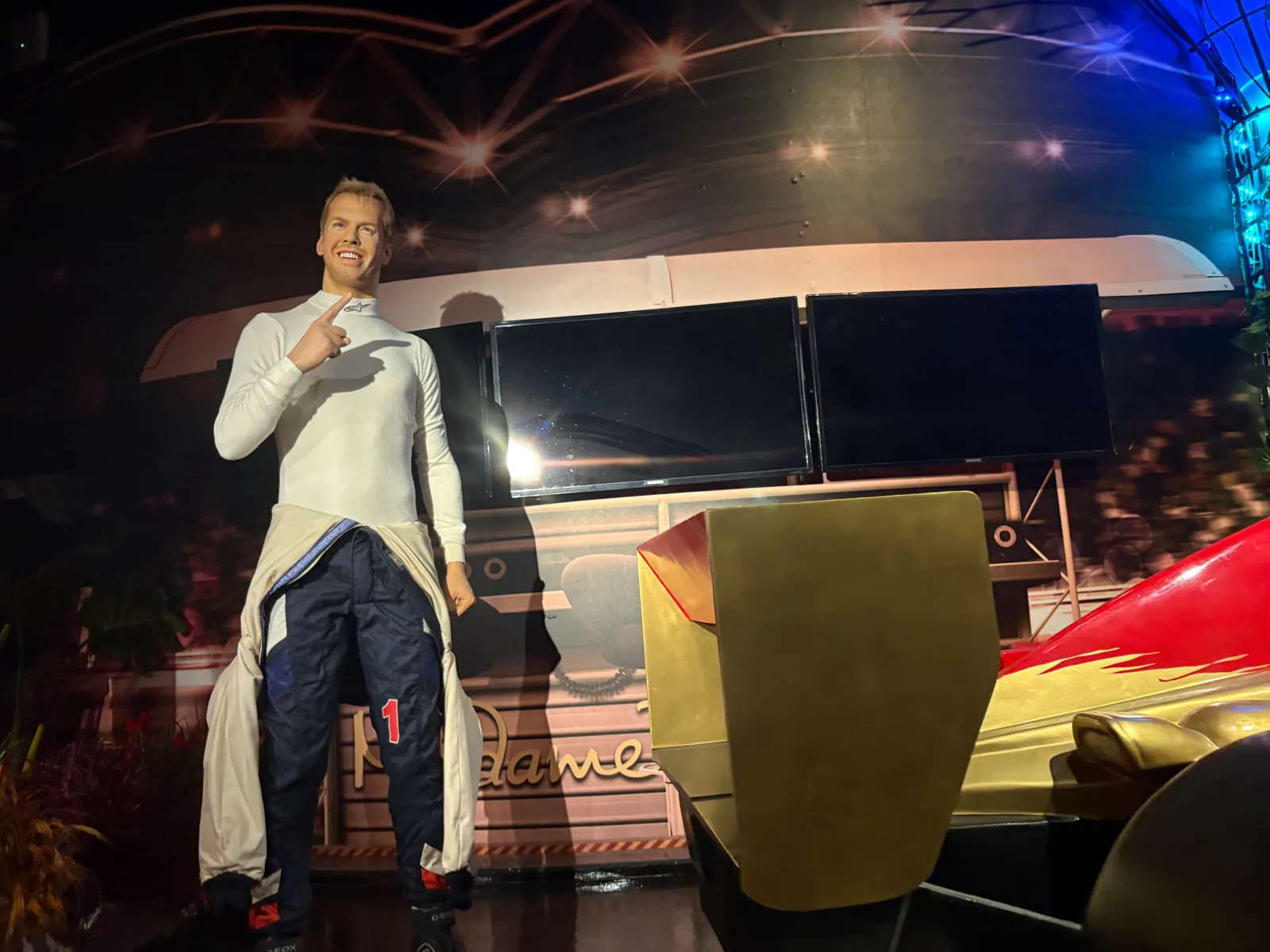 Details at Madame Tussauds Singapore Singapore — travel photo
