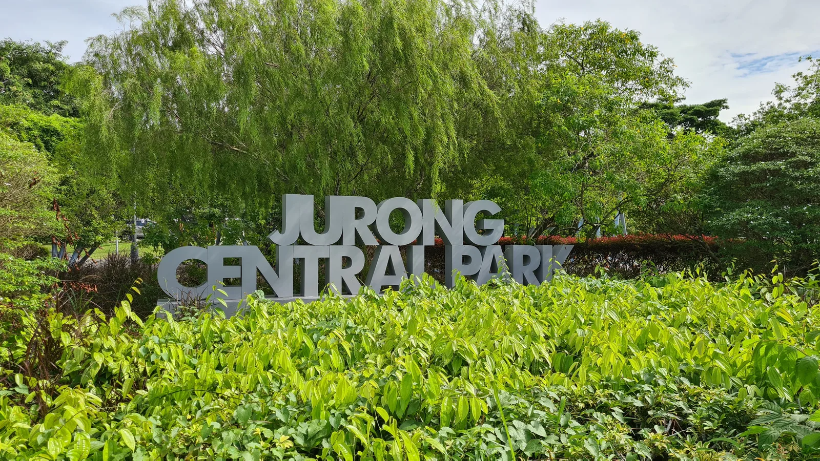 Jurong Central Park — romantic guide Singapore