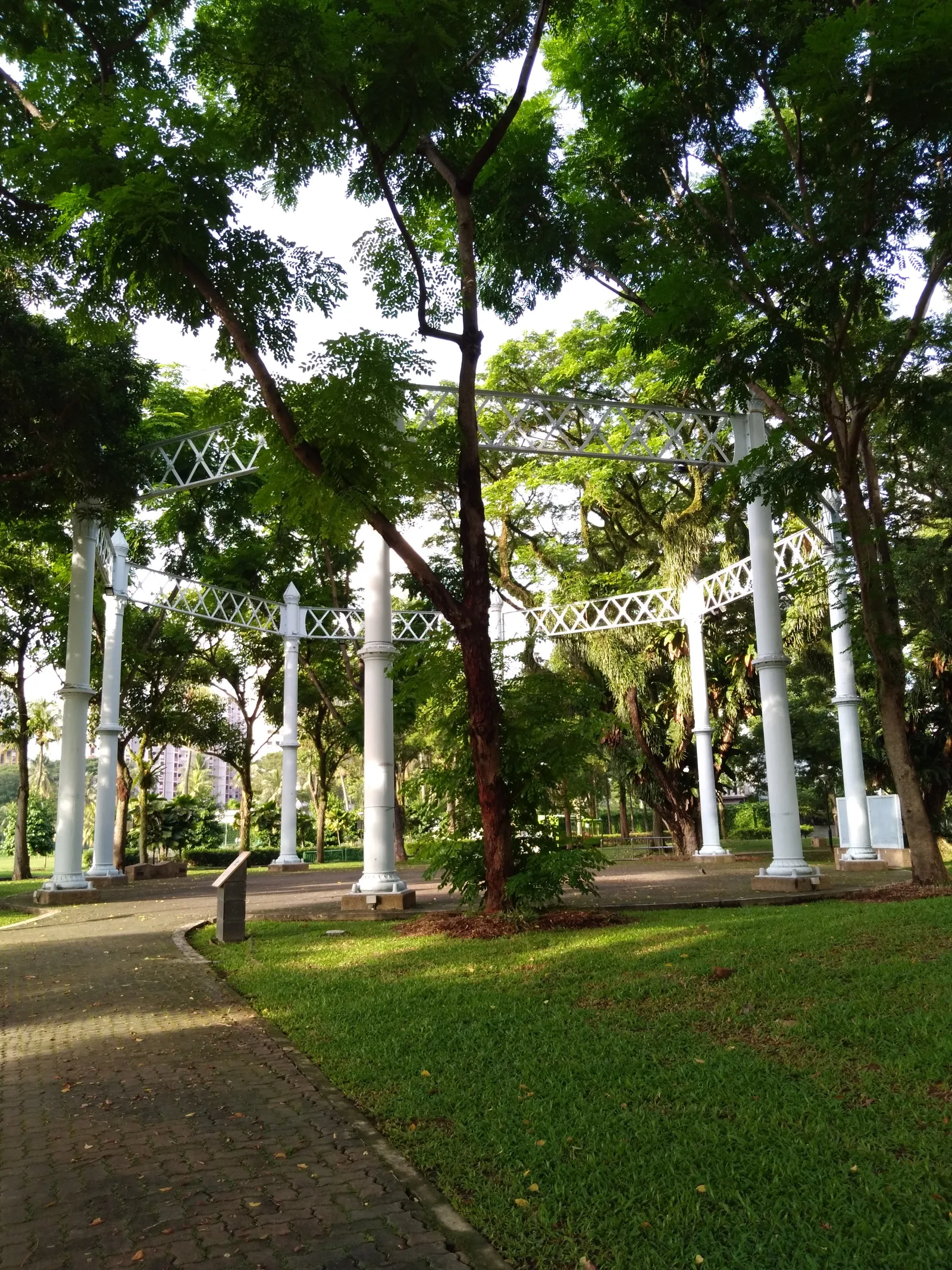 Details at Kallang Riverside Park Singapore — travel photo
