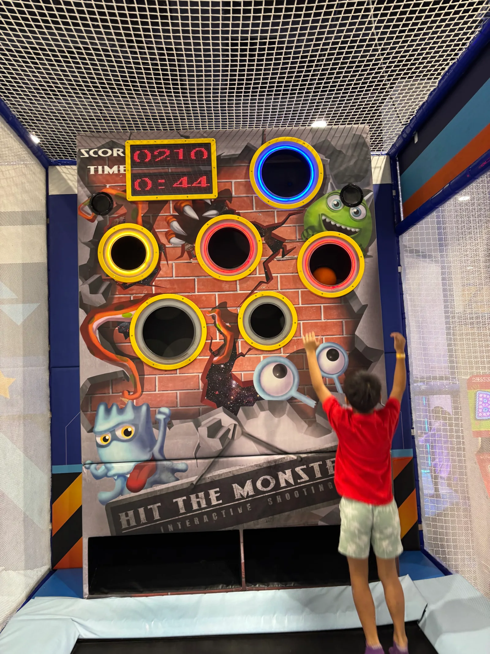 Atmosphere at SkyPark @ Orchard Cineleisure Singapore — travel photo