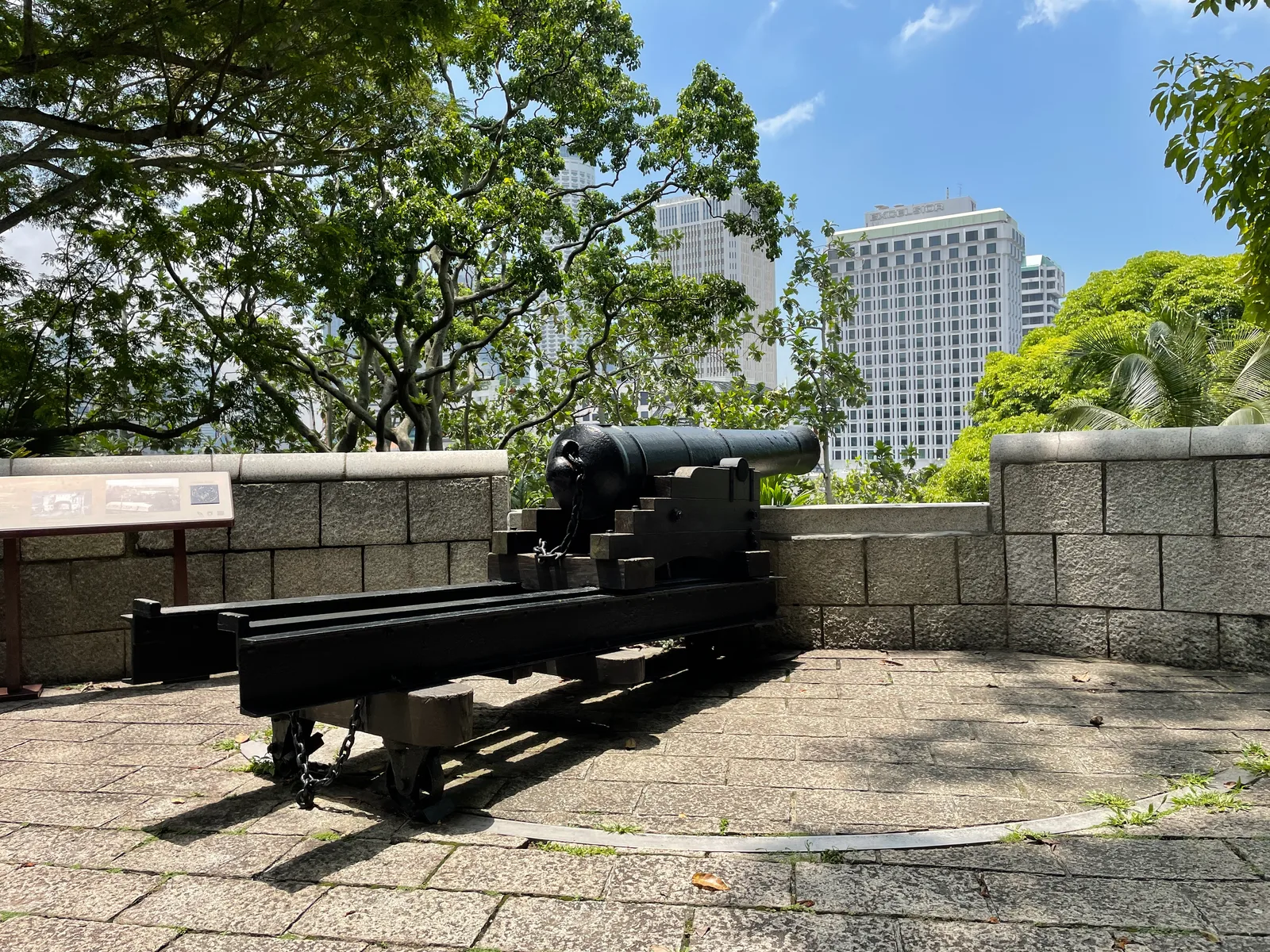Details at Fort Canning Park Singapore — travel photo