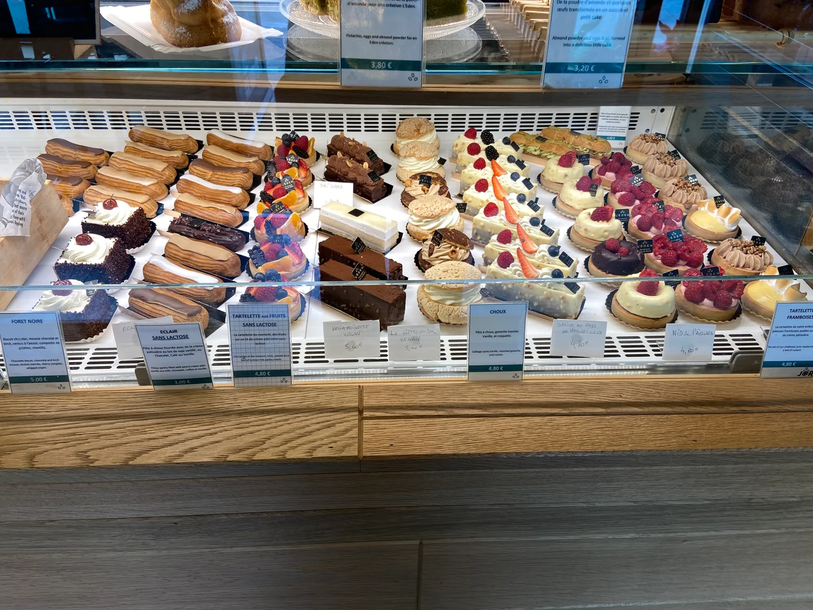 Interior at L'Eden Libre de Gluten Strasbourg Strasbourg — travel photo