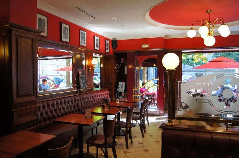 Le Michel - Café - Brasserie