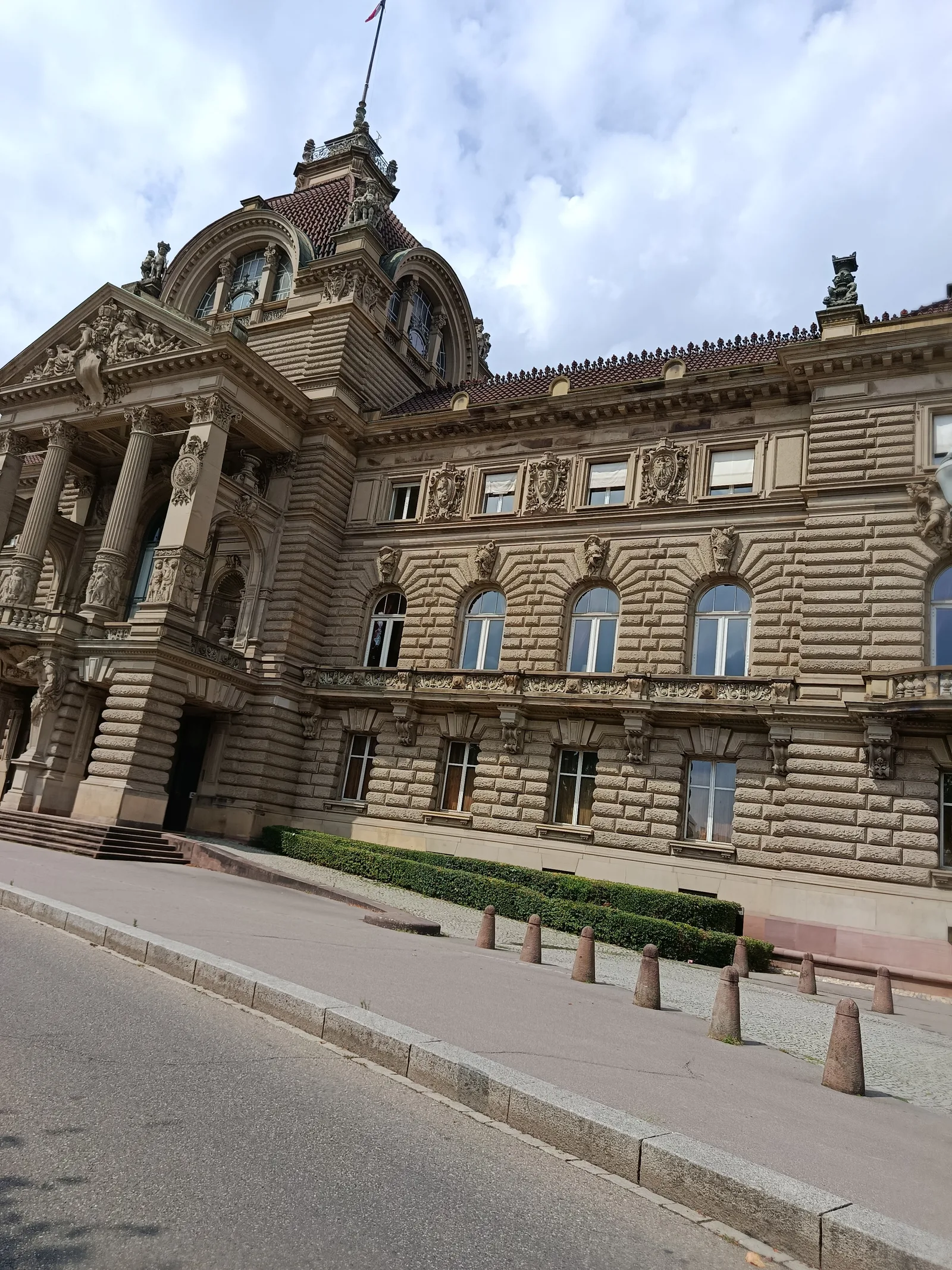 Main view at Palais du Rhin Strasbourg — travel photo